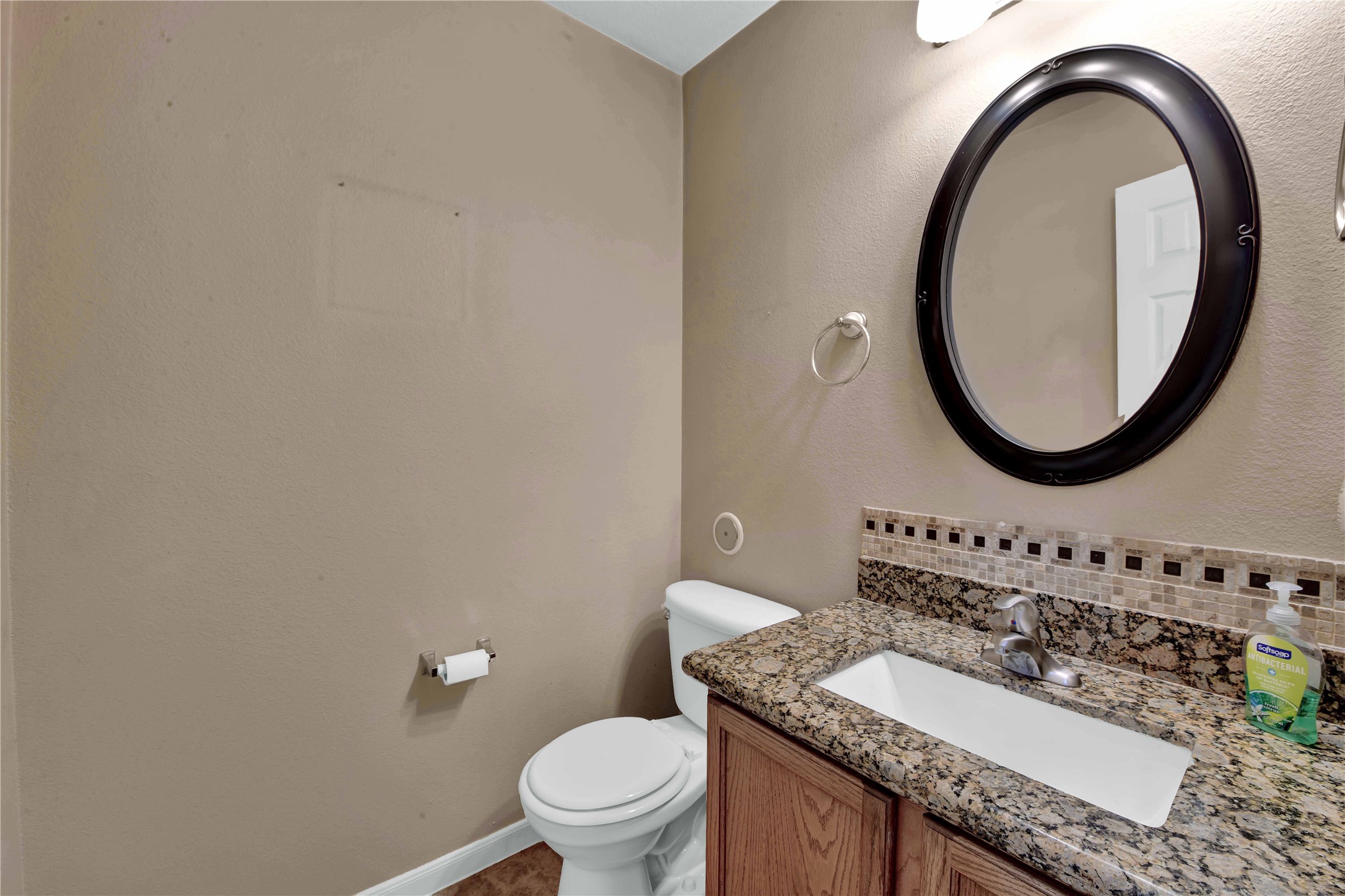 2706 Woodspring Forest Drive Property Photo 20
