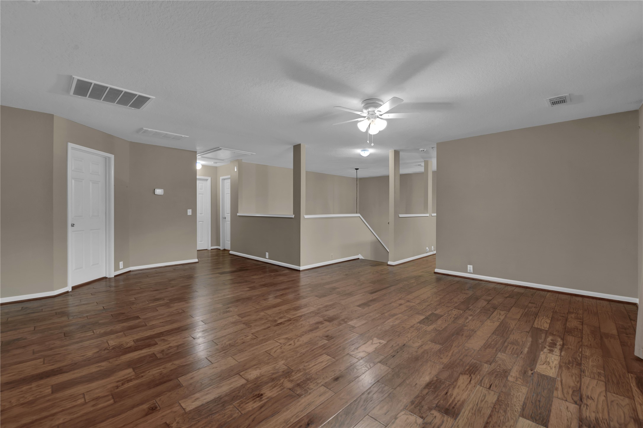 2706 Woodspring Forest Drive Property Photo 24