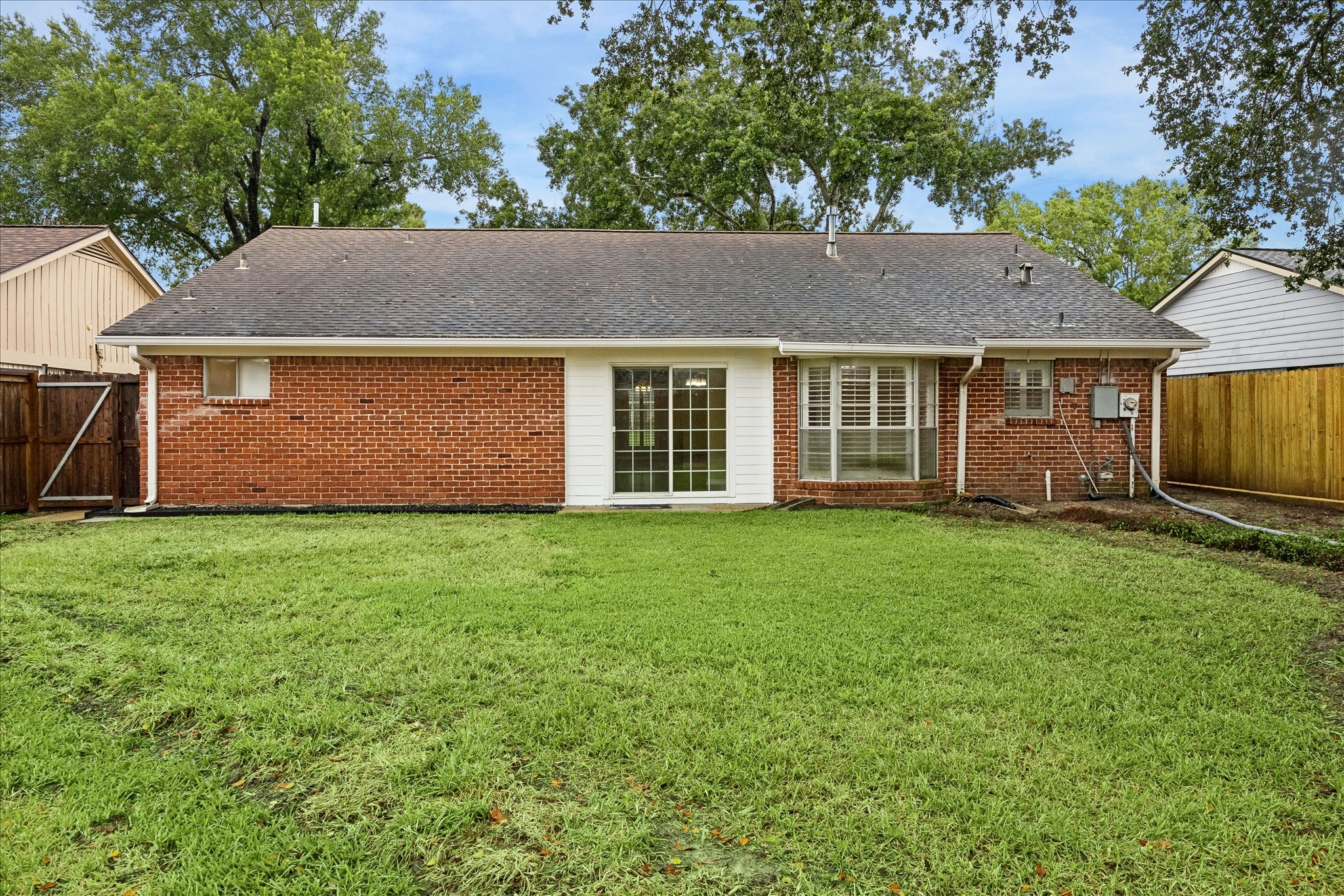 15710 Thunderbay Drive Property Photo 10