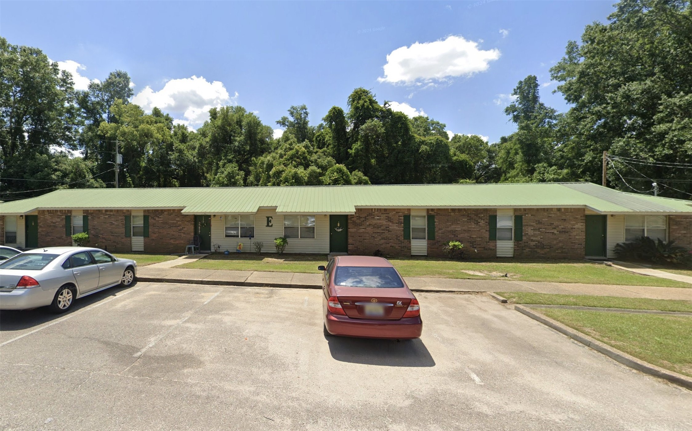 23330 College Ave Property Photo 4