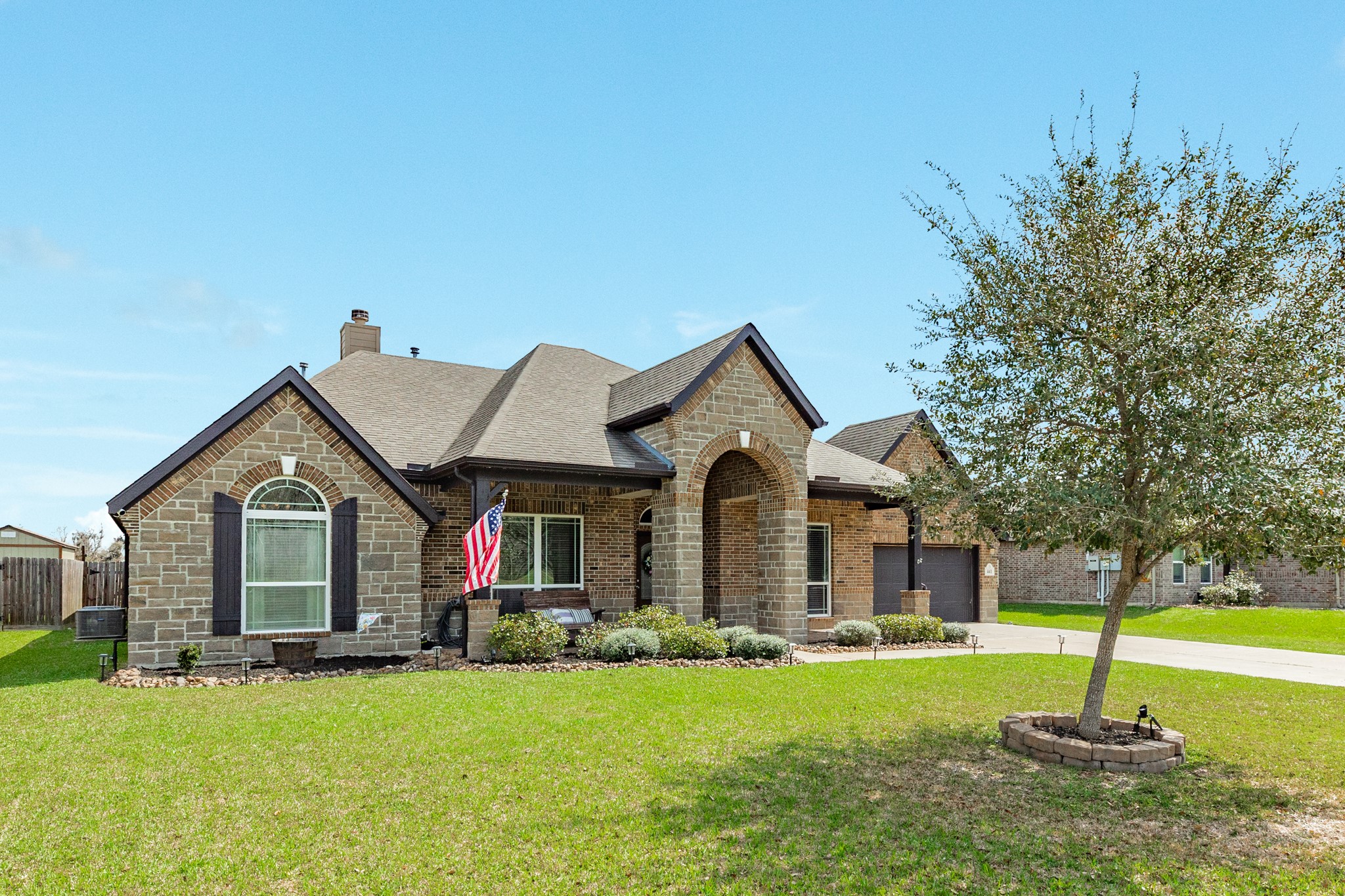 441 Twin Lakes Boulevard W Property Photo