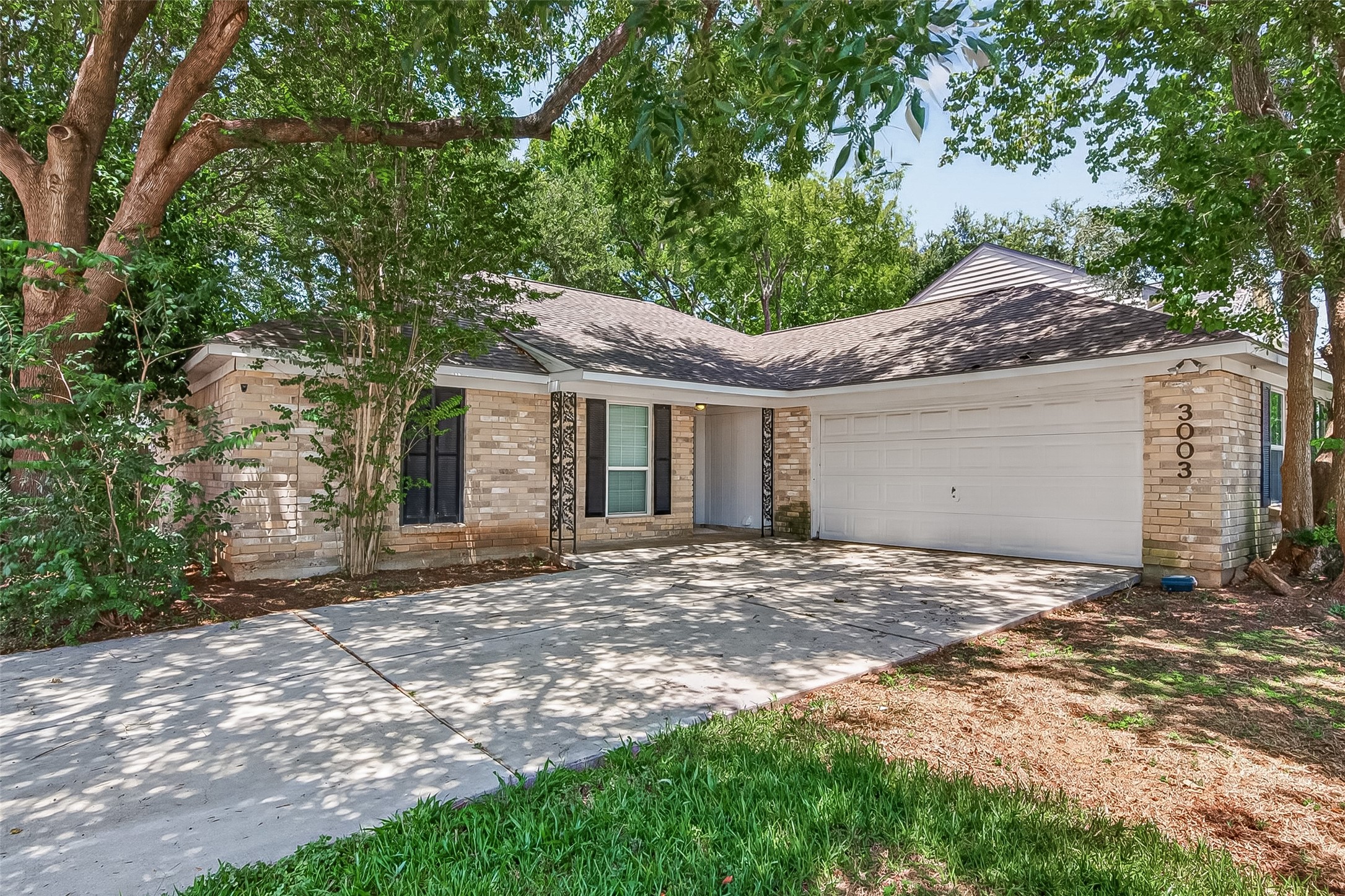 3003 Mast Court Property Photo 3