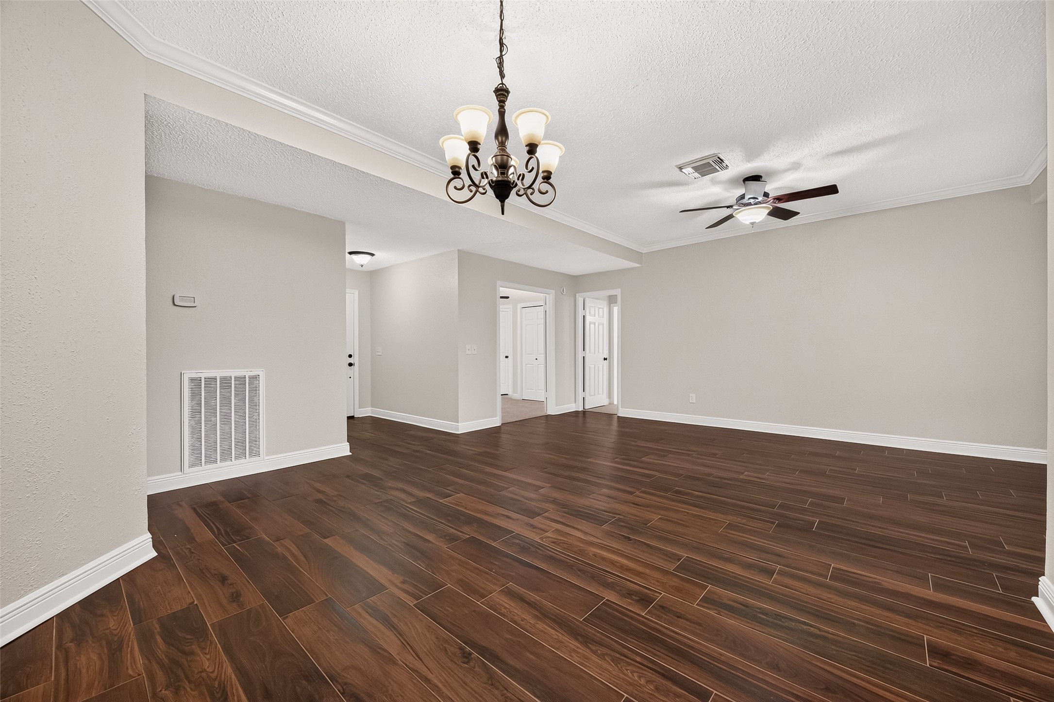3003 Mast Court Property Photo 11