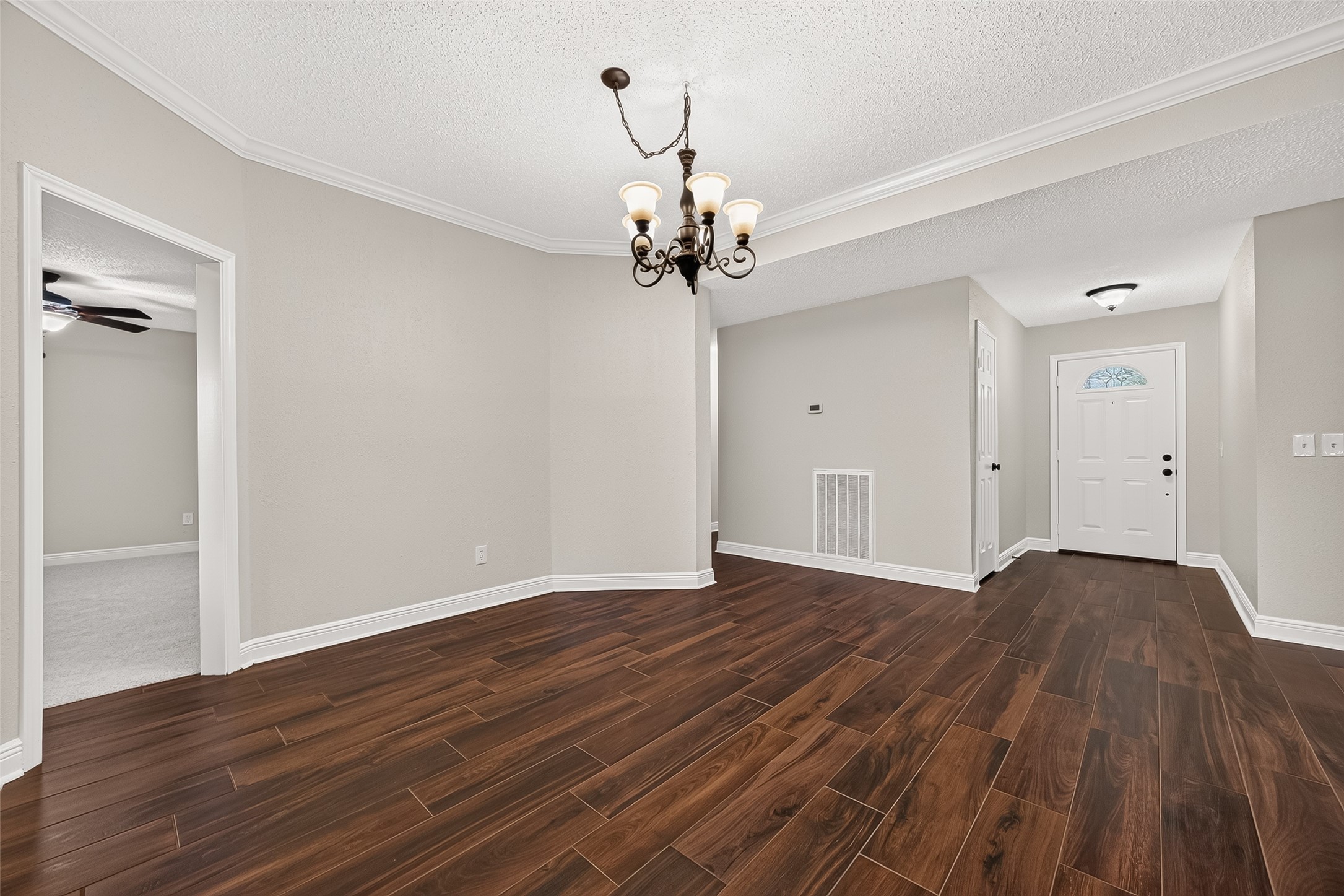 3003 Mast Court Property Photo 13