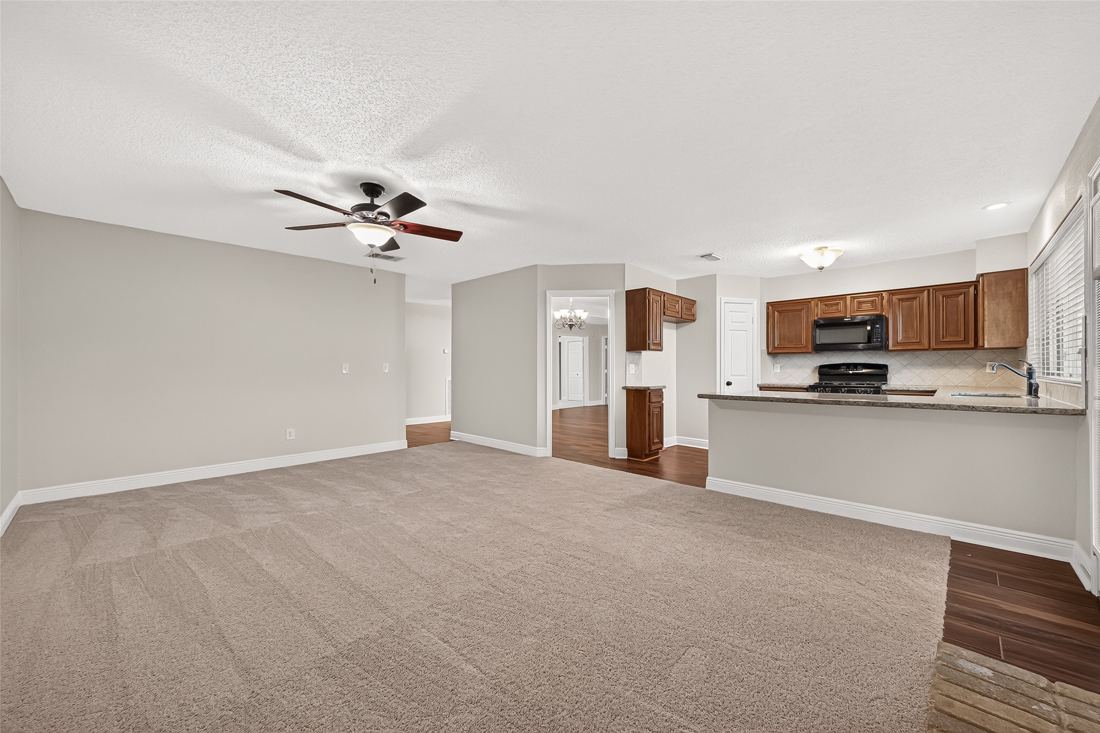 3003 Mast Court Property Photo 16