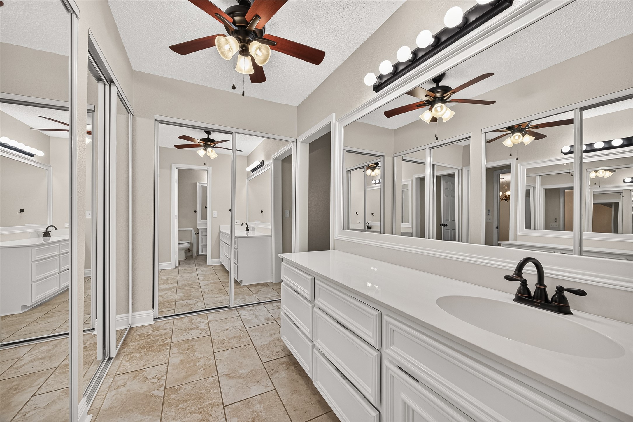 3003 Mast Court Property Photo 29