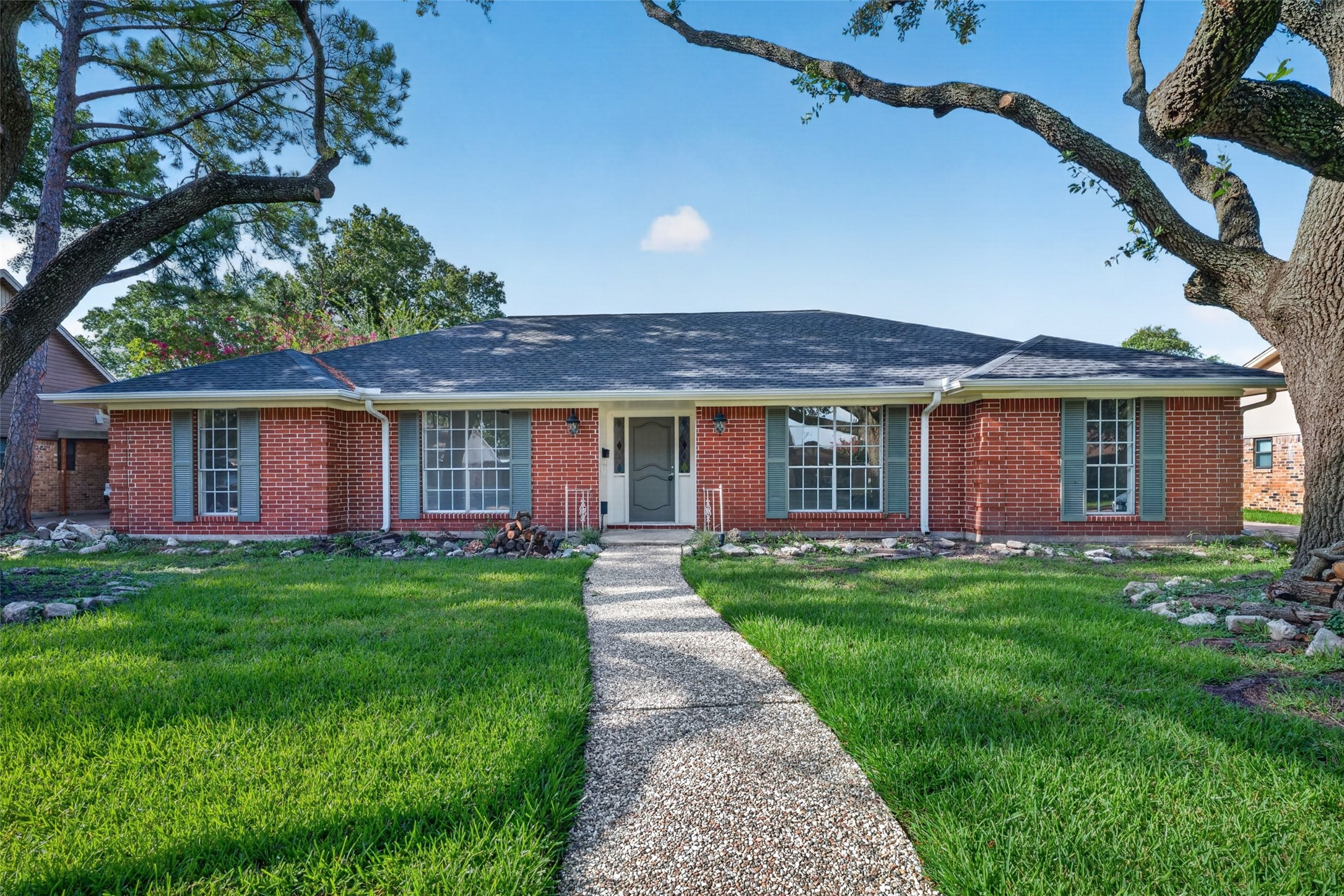 3910 Chile Drive Property Photo 1