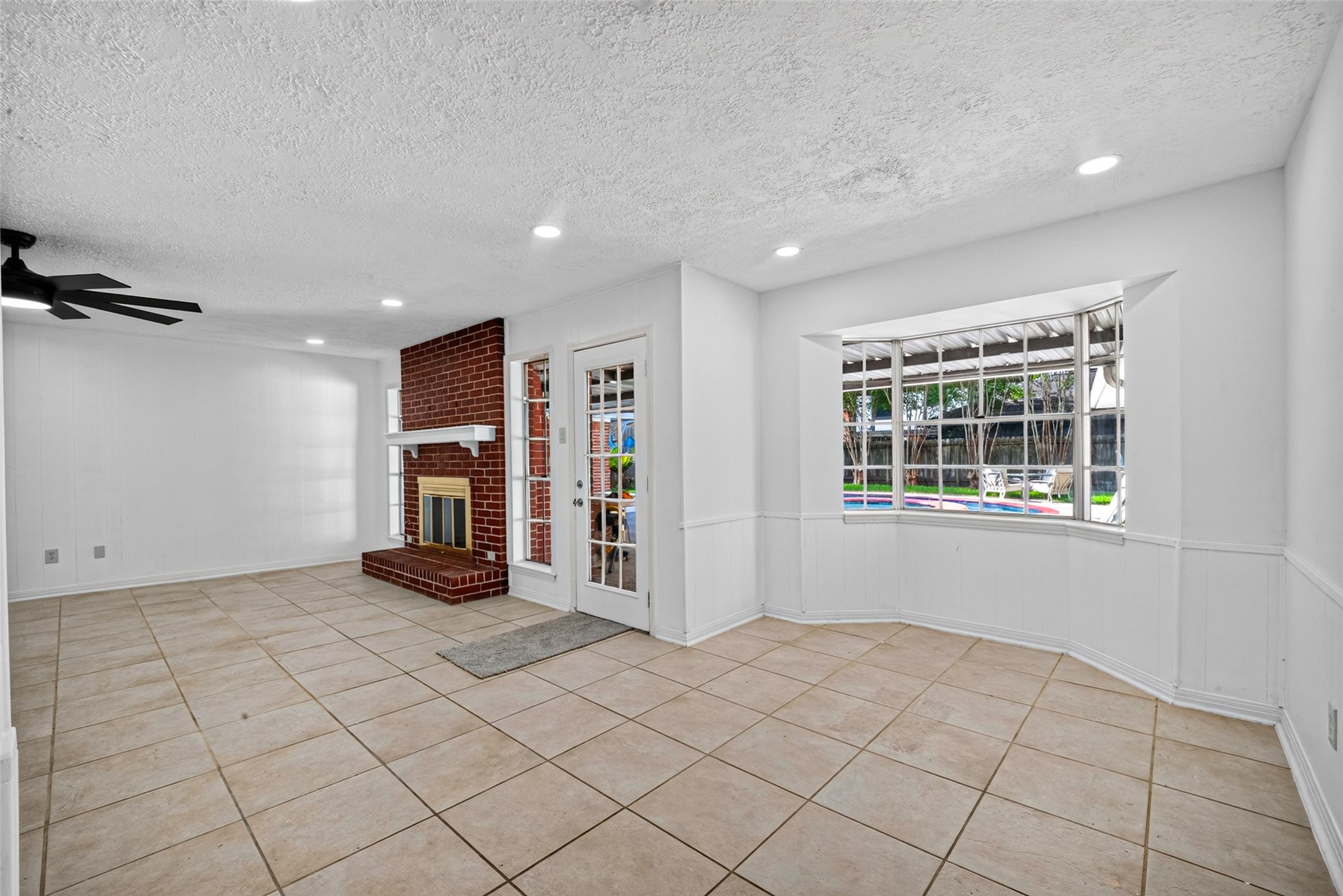 3910 Chile Drive Property Photo 15