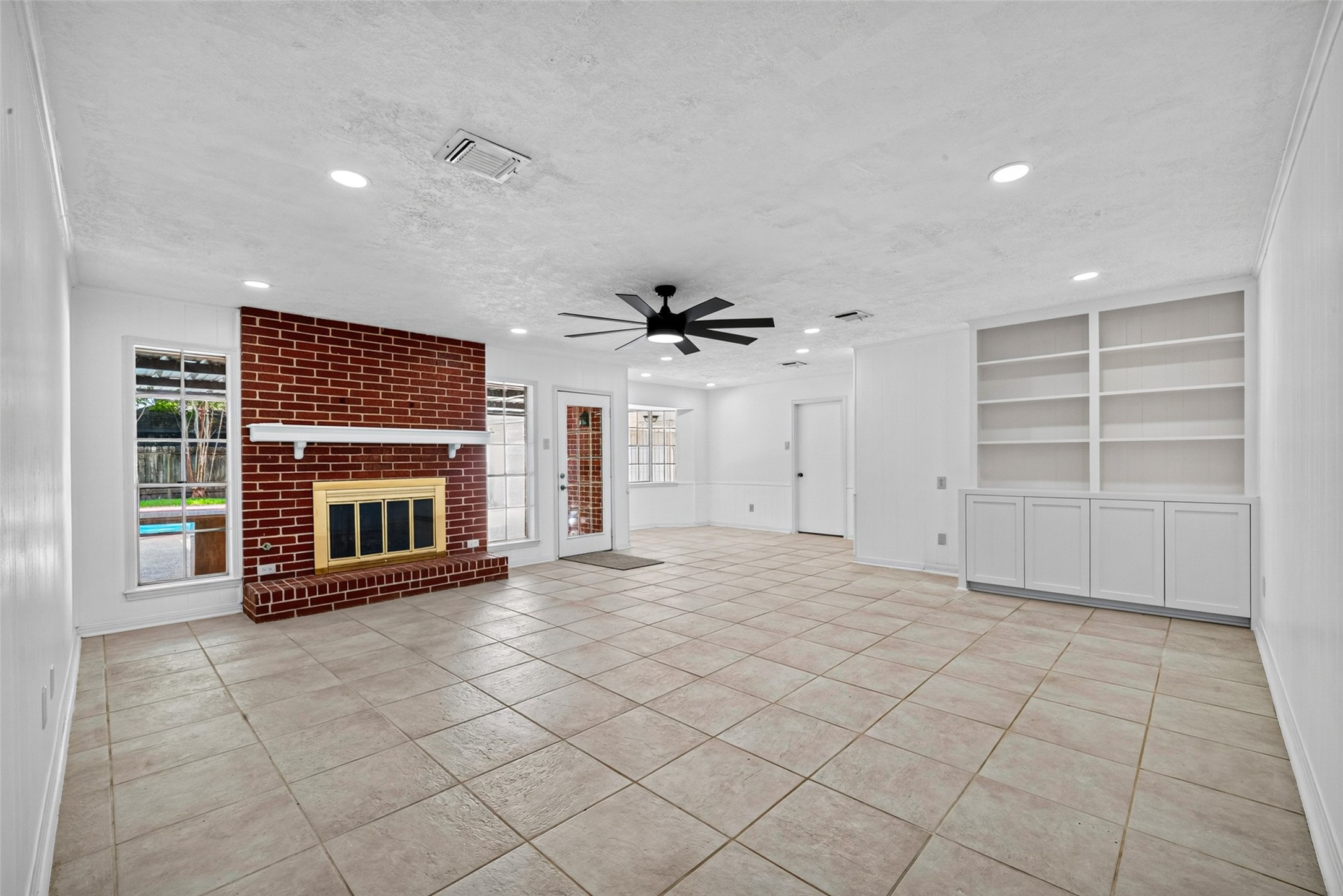 3910 Chile Drive Property Photo 21