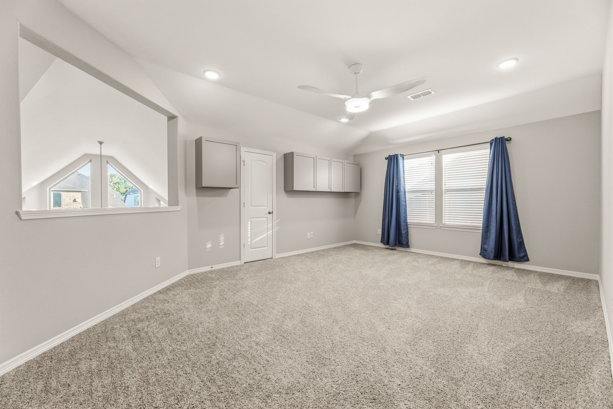 10806 Bouldin Creek Property Photo 20