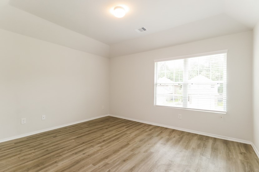 2743 Madison Court Property Photo 11