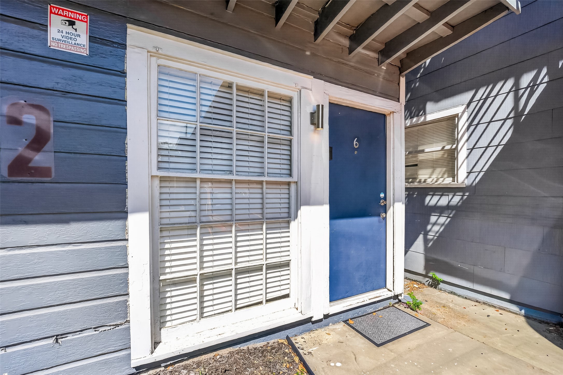 2420 Mcduffie Street 6 Property Photo 5