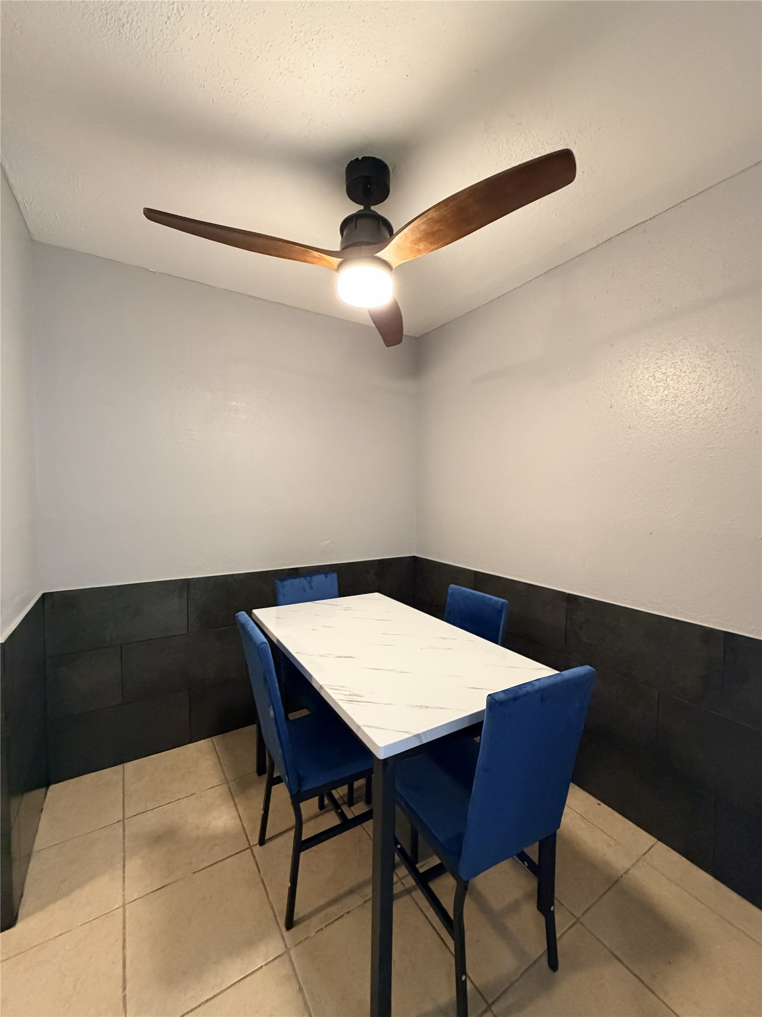 9550 Deering Drive 509 Property Photo 7