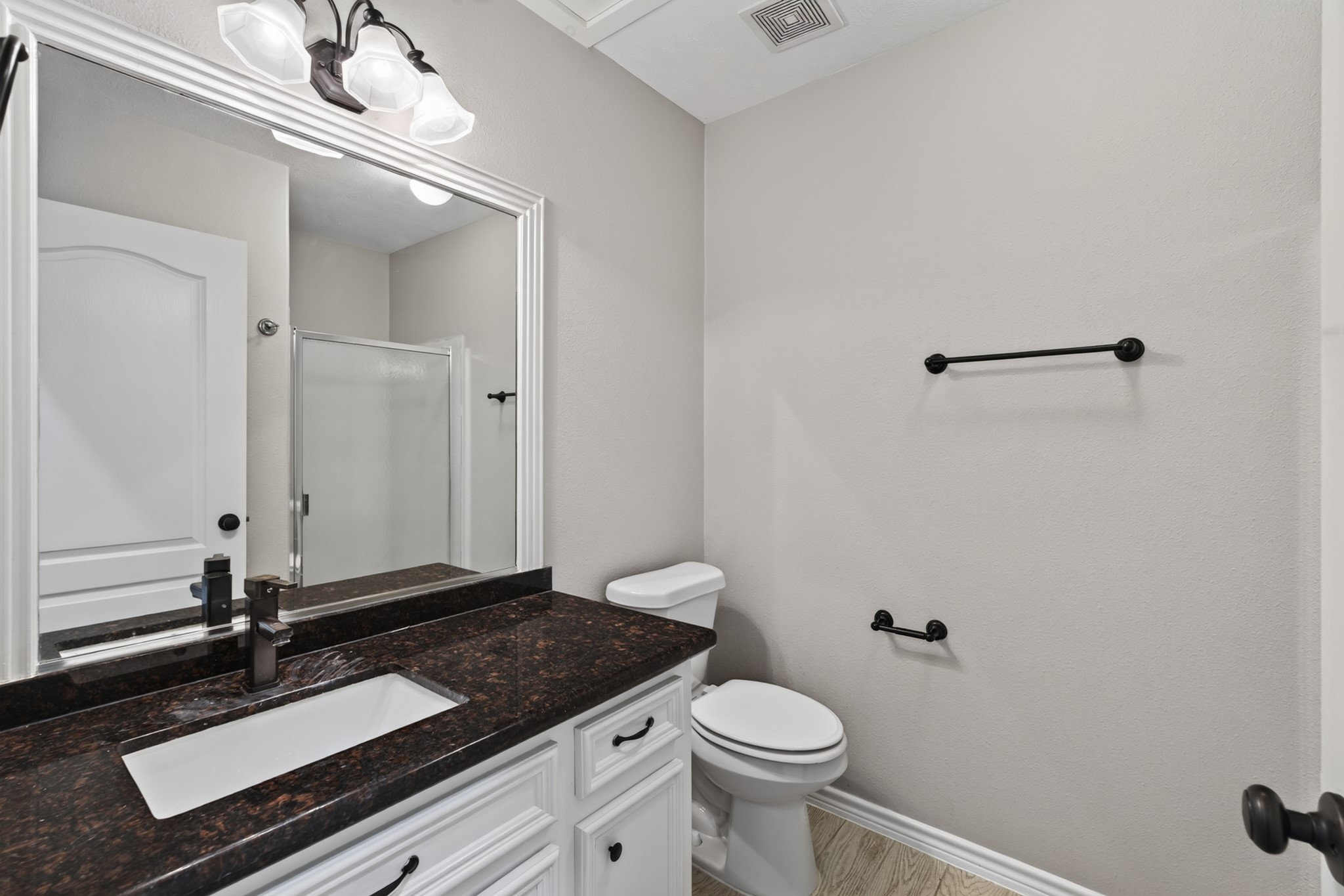 6 Regency Point Property Photo 24