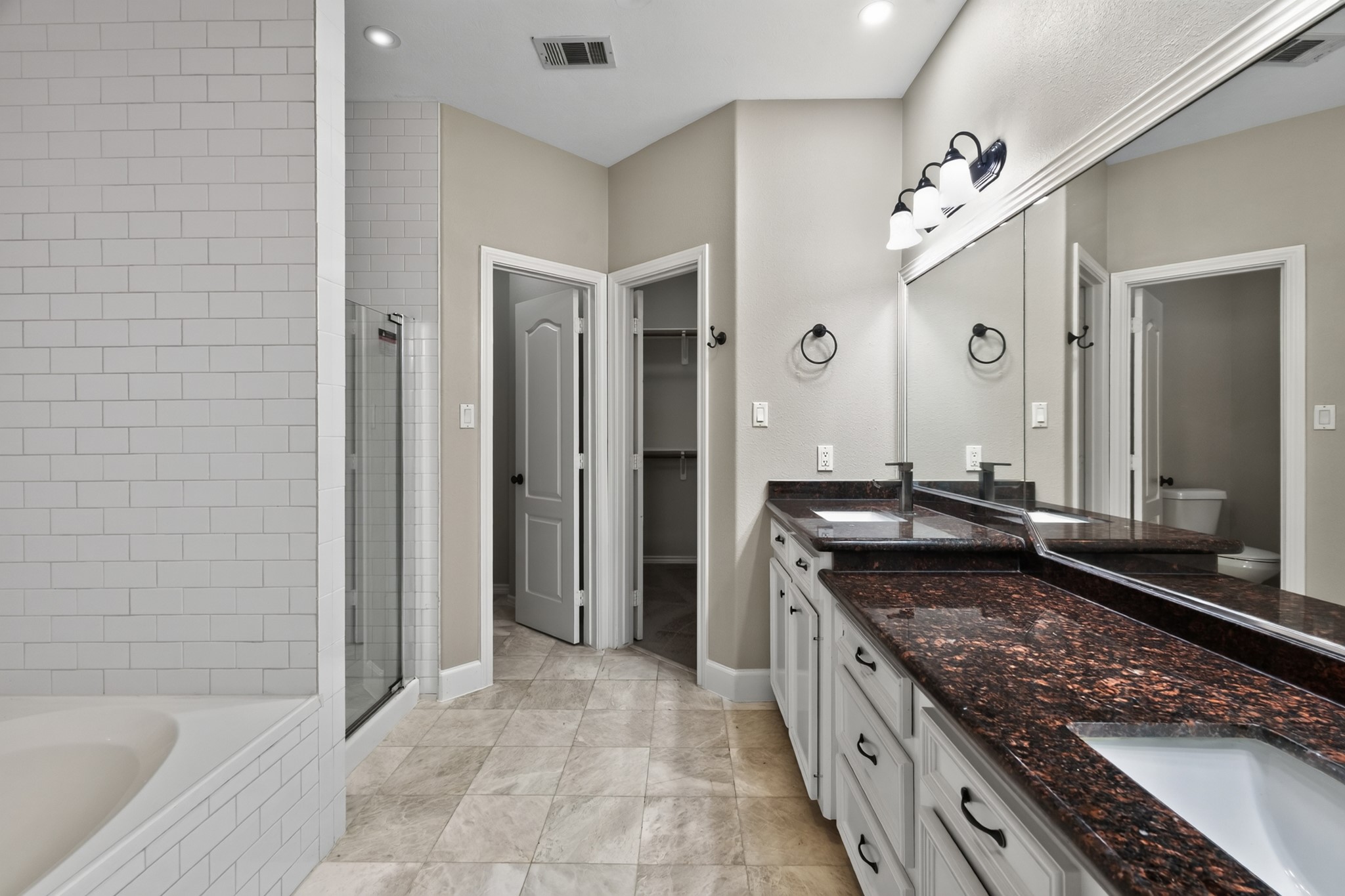 6 Regency Point Property Photo 31