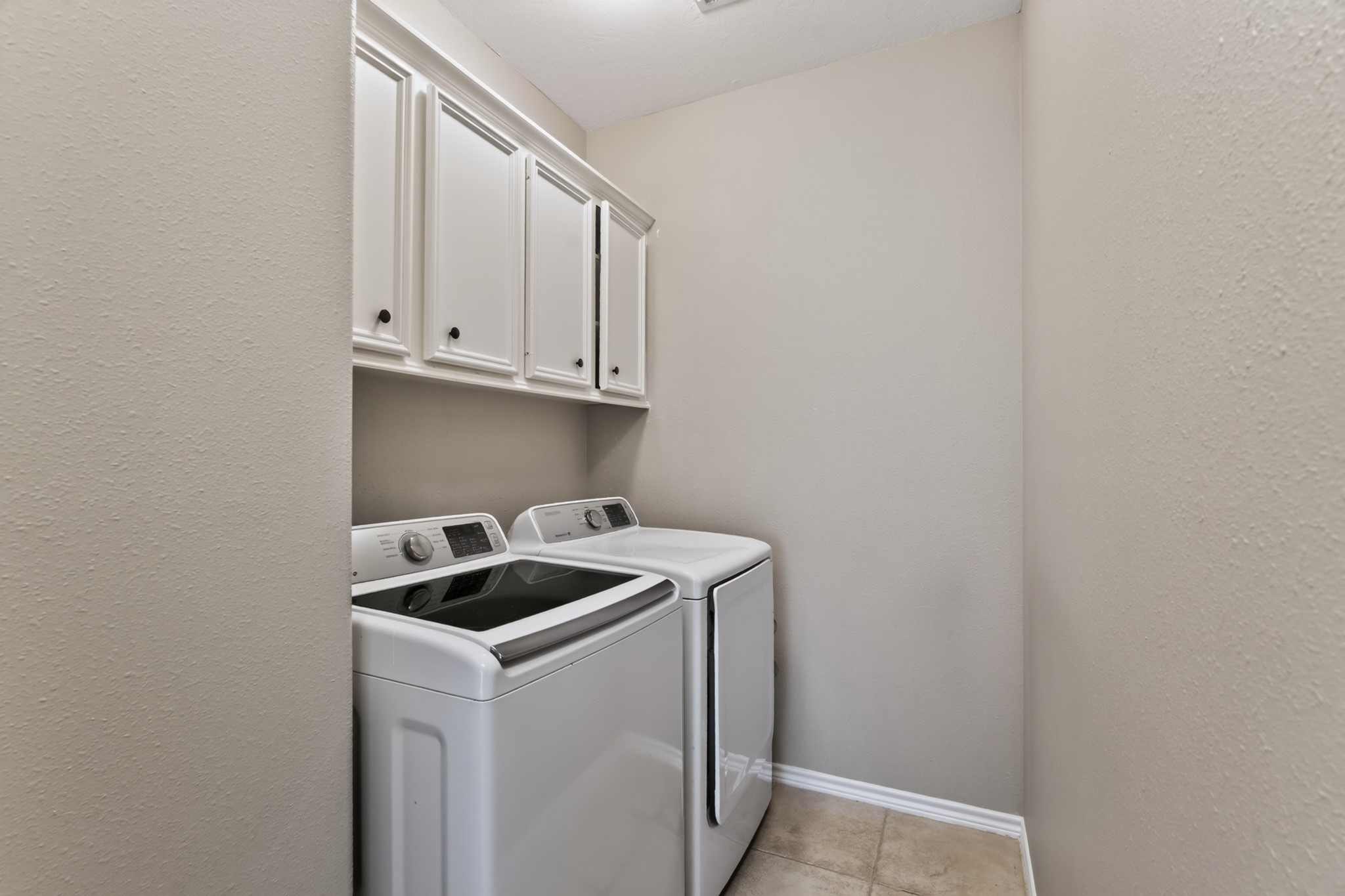 6 Regency Point Property Photo 40