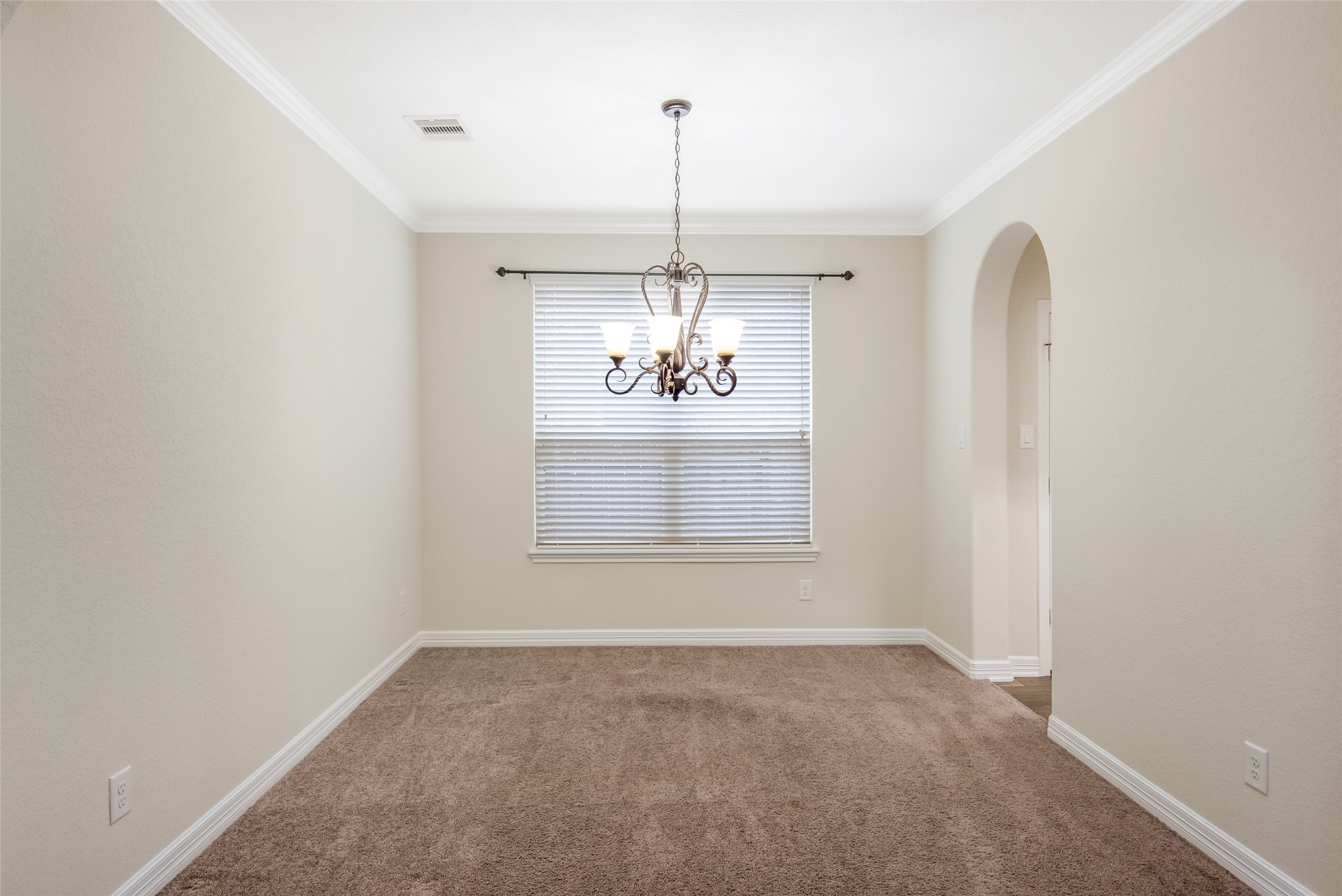 10823 Paula Bluff Lane Property Photo 7