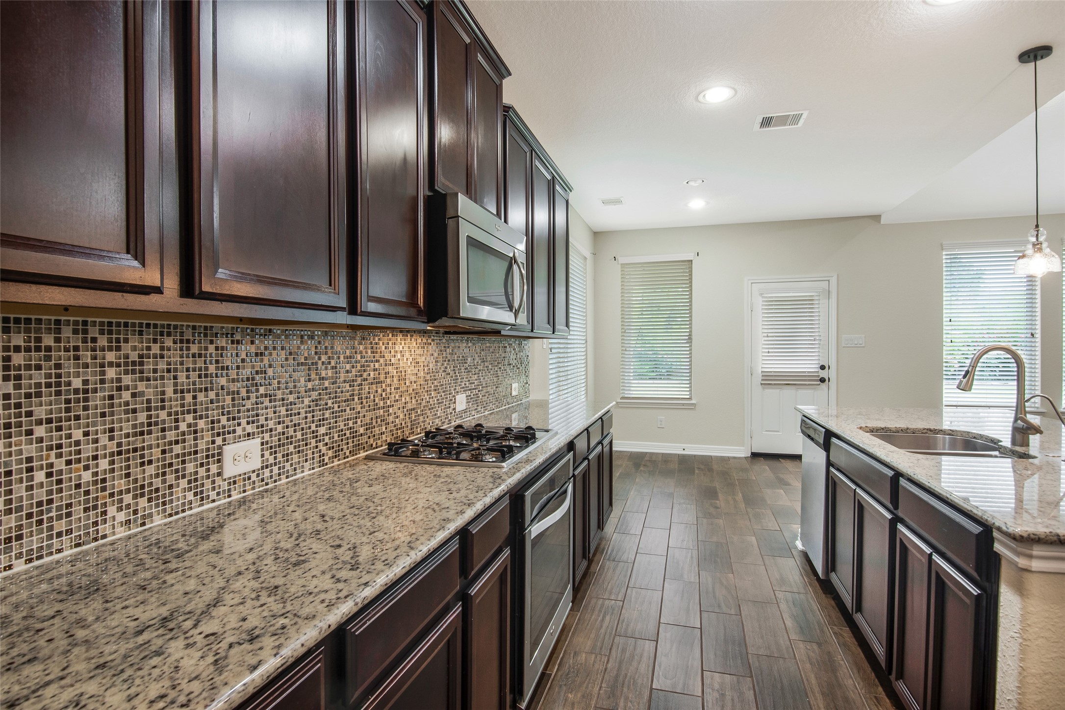 10823 Paula Bluff Lane Property Photo 14