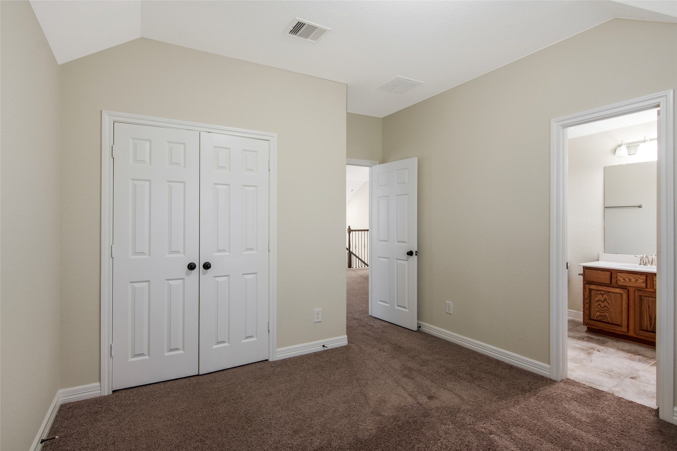 10823 Paula Bluff Lane Property Photo 27