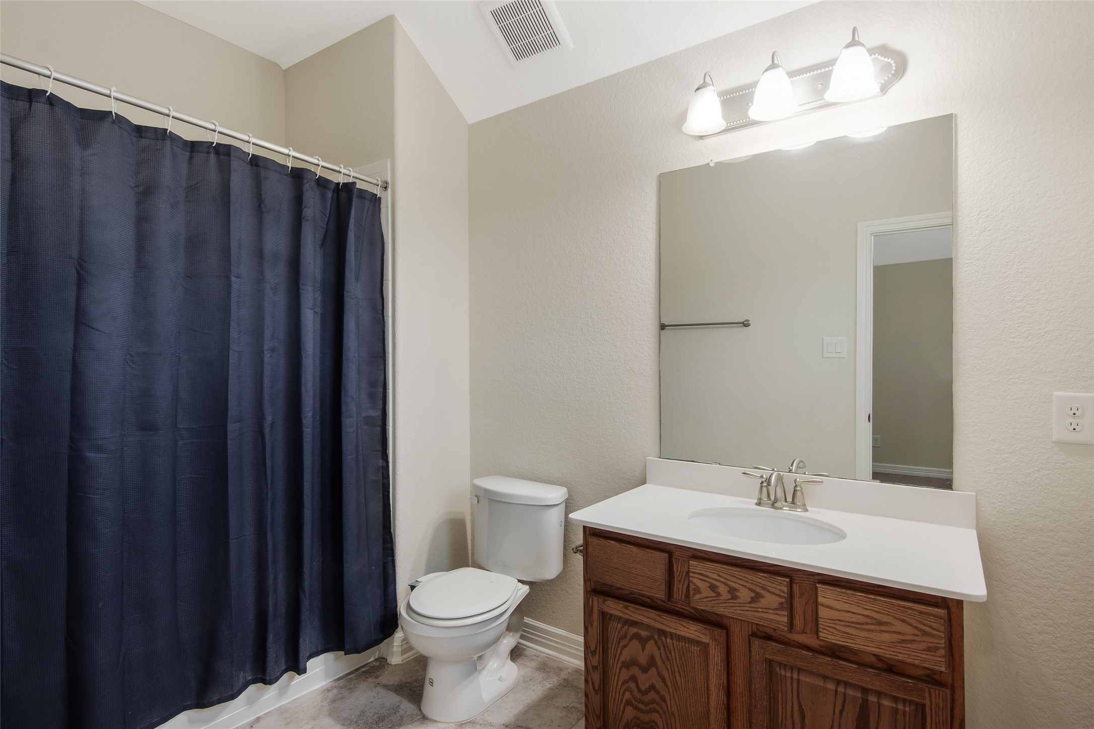 10823 Paula Bluff Lane Property Photo 28