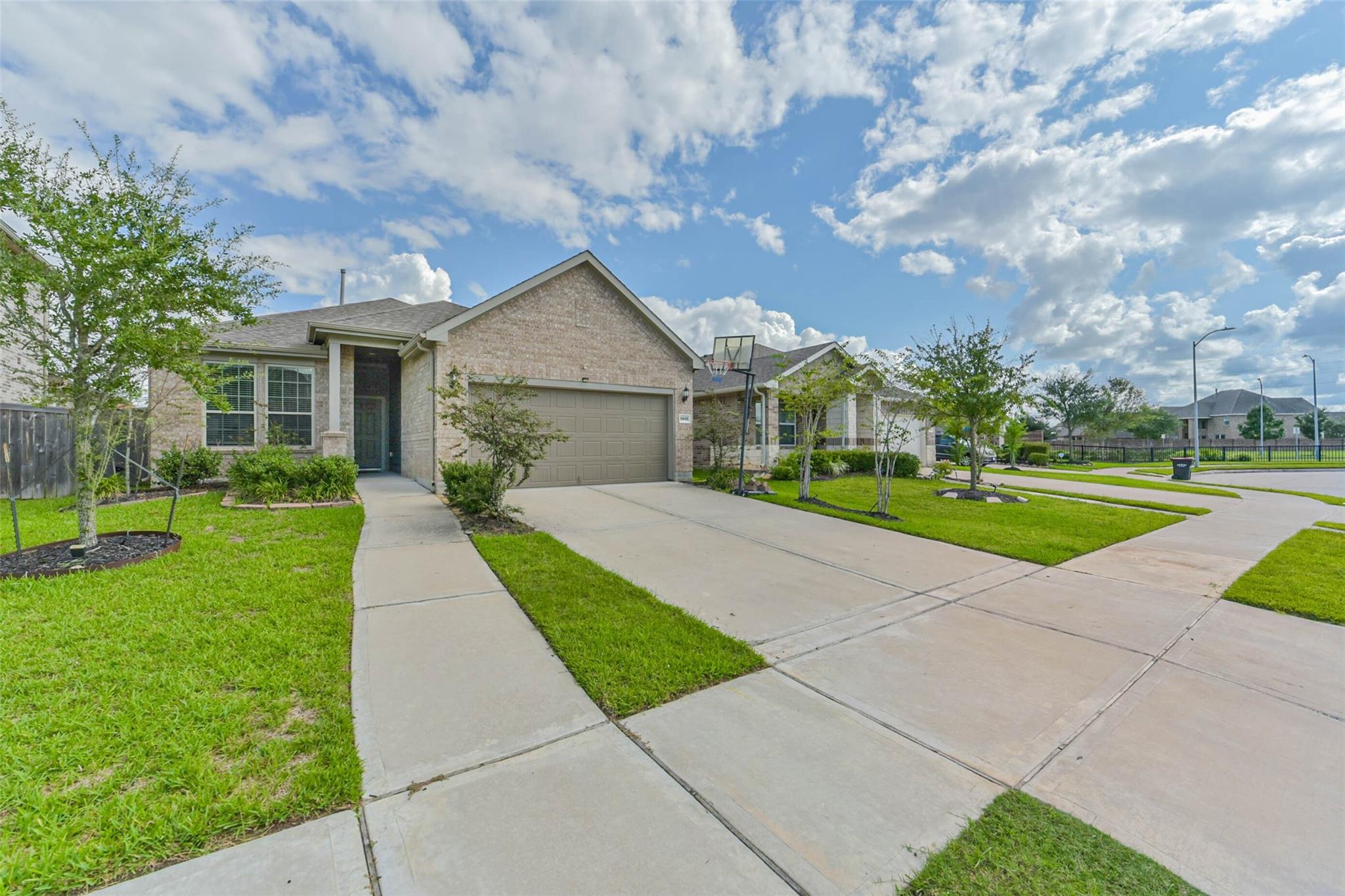 11410 Cypress Elm Court Property Photo 4