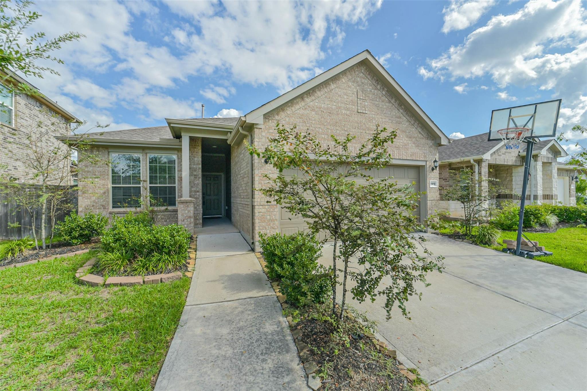11410 Cypress Elm Court Property Photo 6