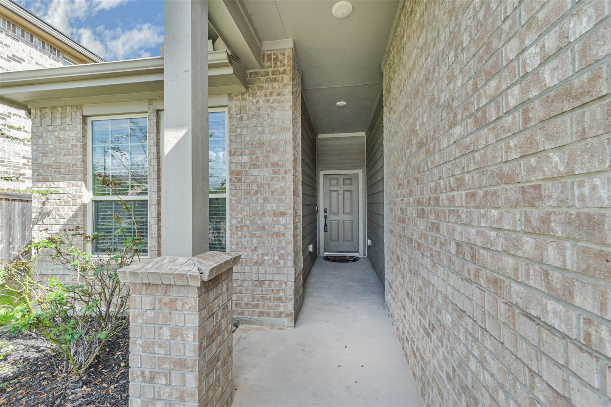 11410 Cypress Elm Court Property Photo 7
