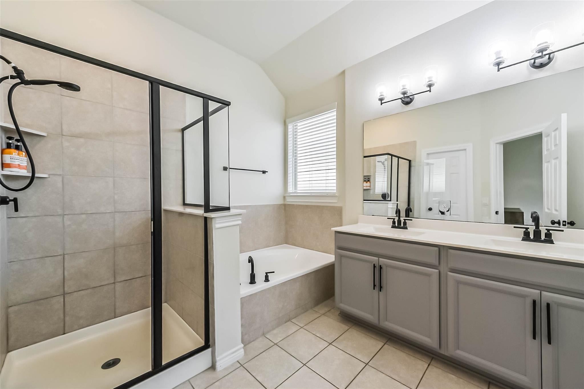 11410 Cypress Elm Court Property Photo 22