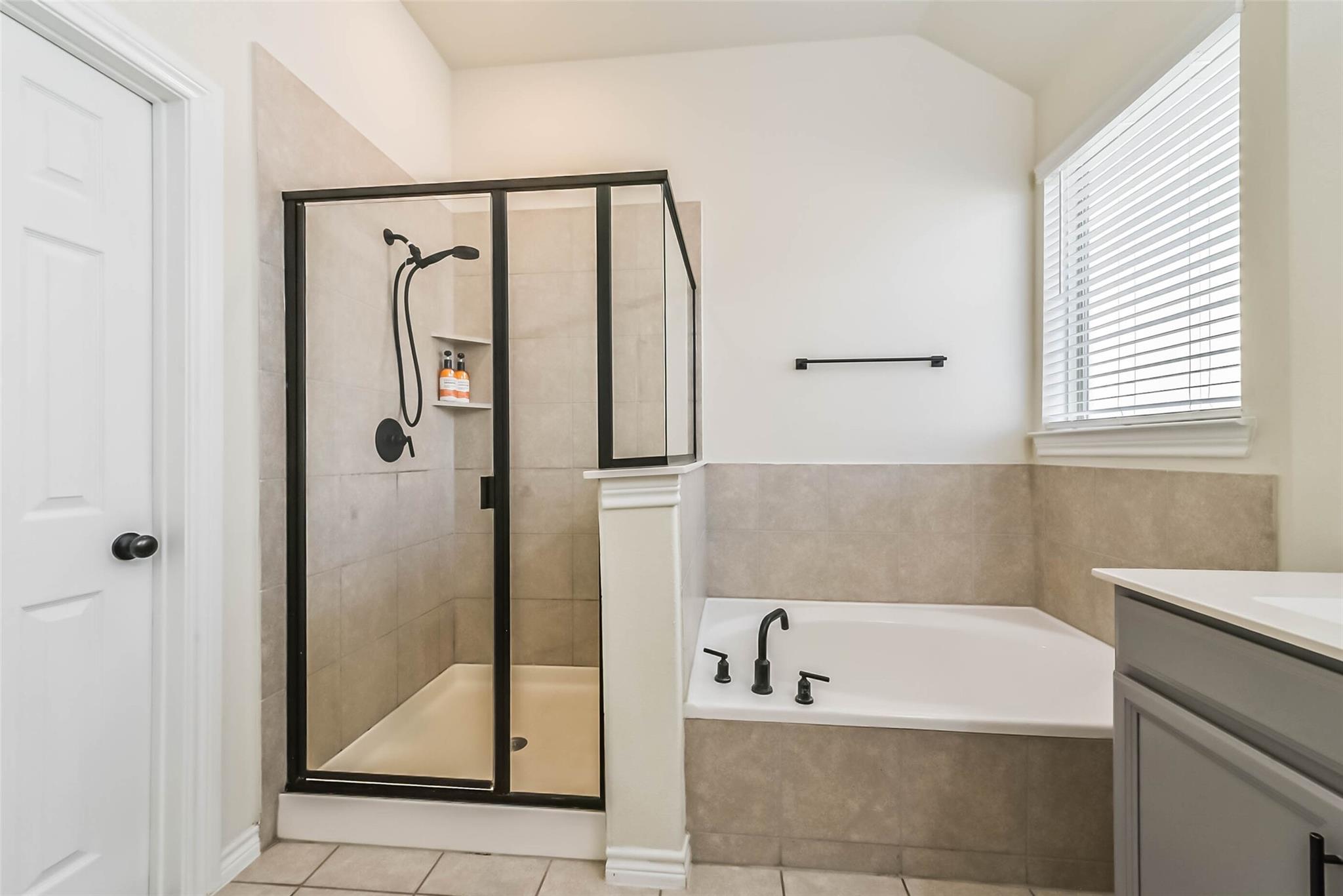 11410 Cypress Elm Court Property Photo 23