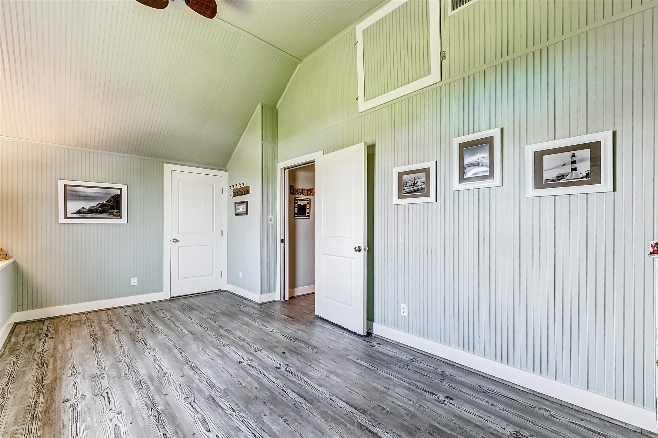950 Seadrift Drive Property Photo 18