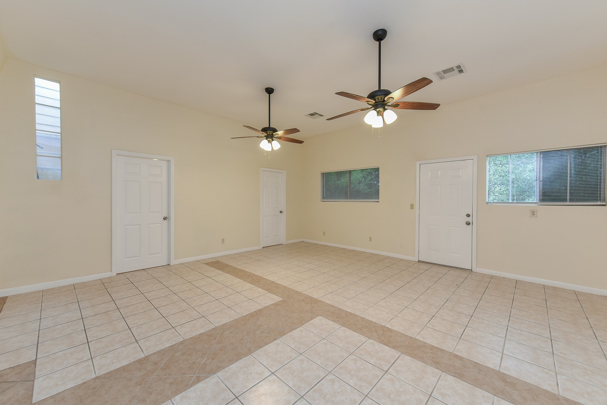 18610 Anne Drive Property Photo 15