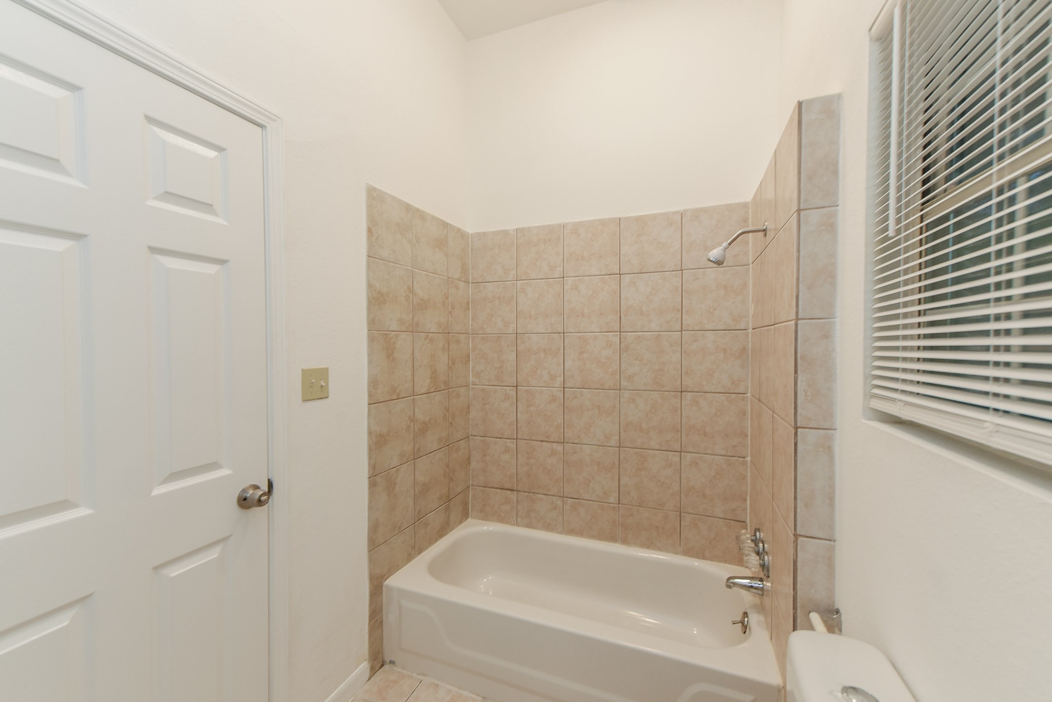 18610 Anne Drive Property Photo 23