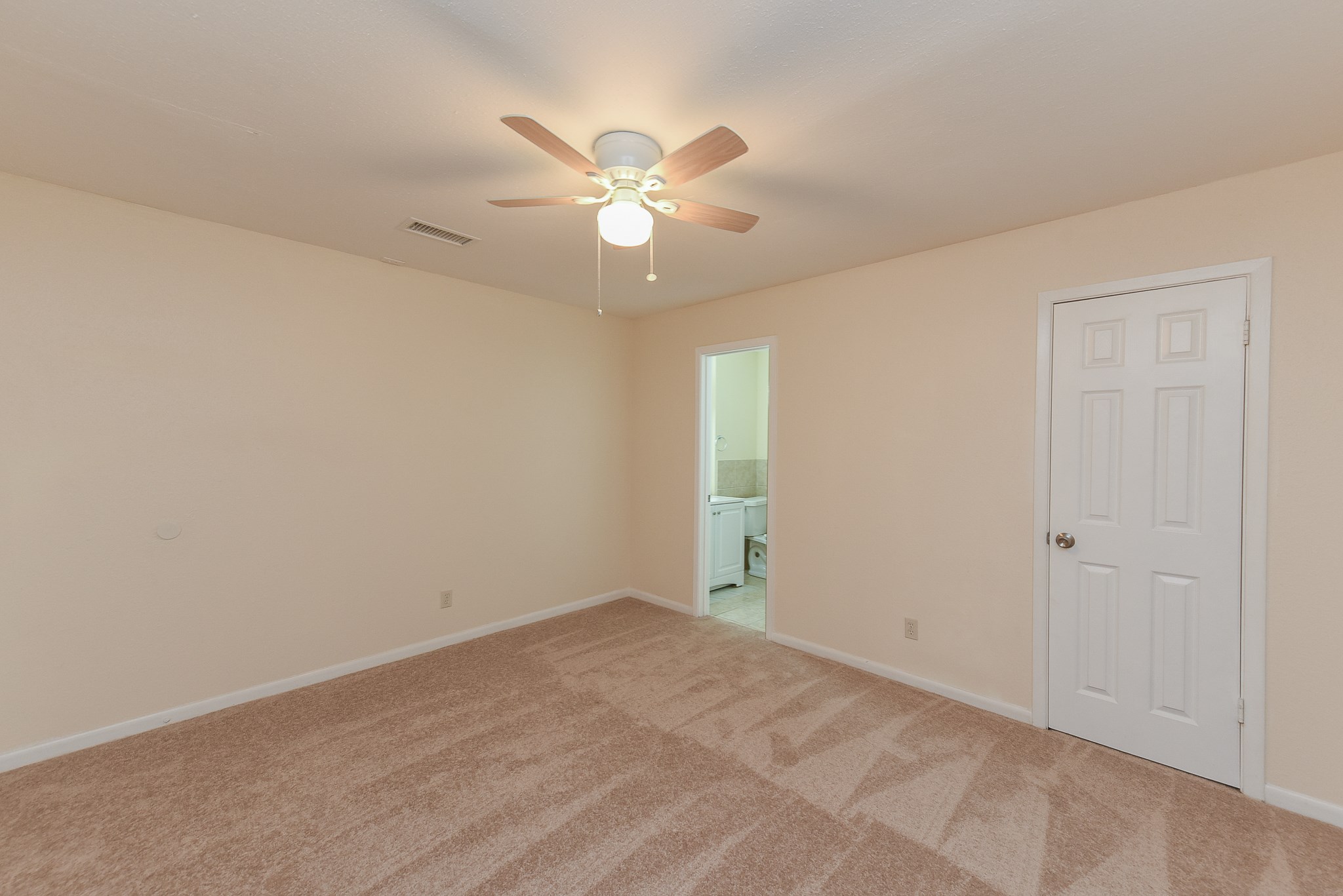 18610 Anne Drive Property Photo 27