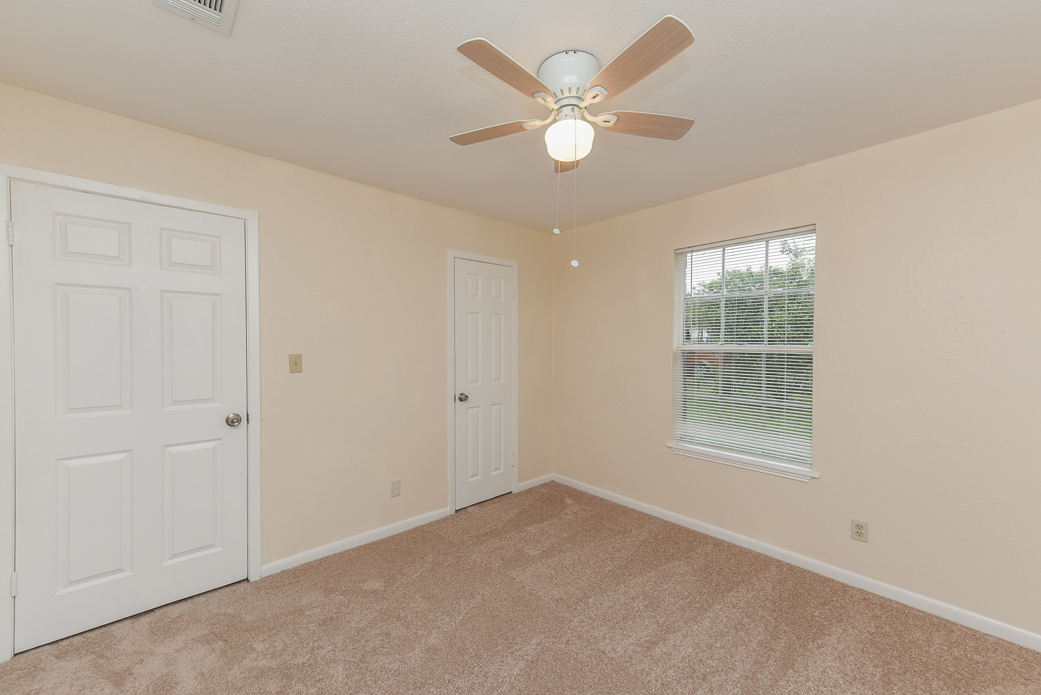 18610 Anne Drive Property Photo 39