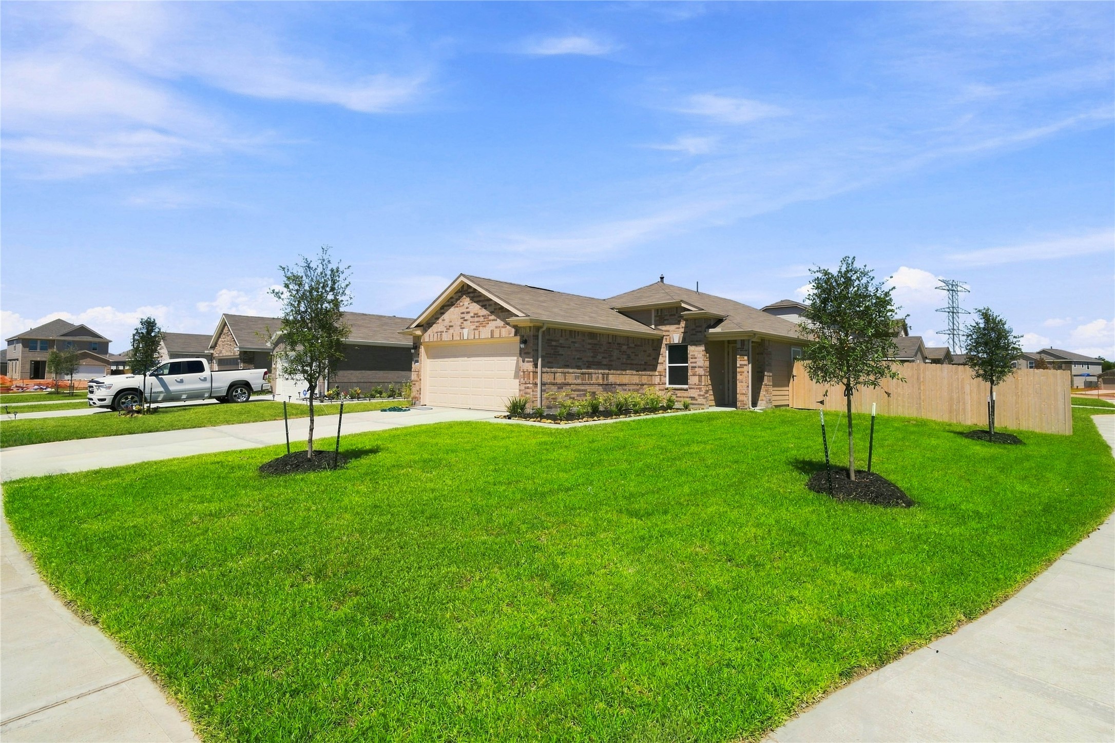 1519 Valley Creek Drive Property Photo 2