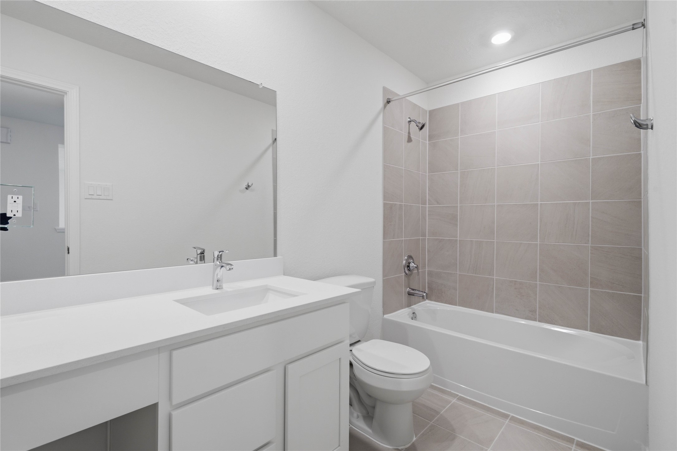 1519 Valley Creek Drive Property Photo 18