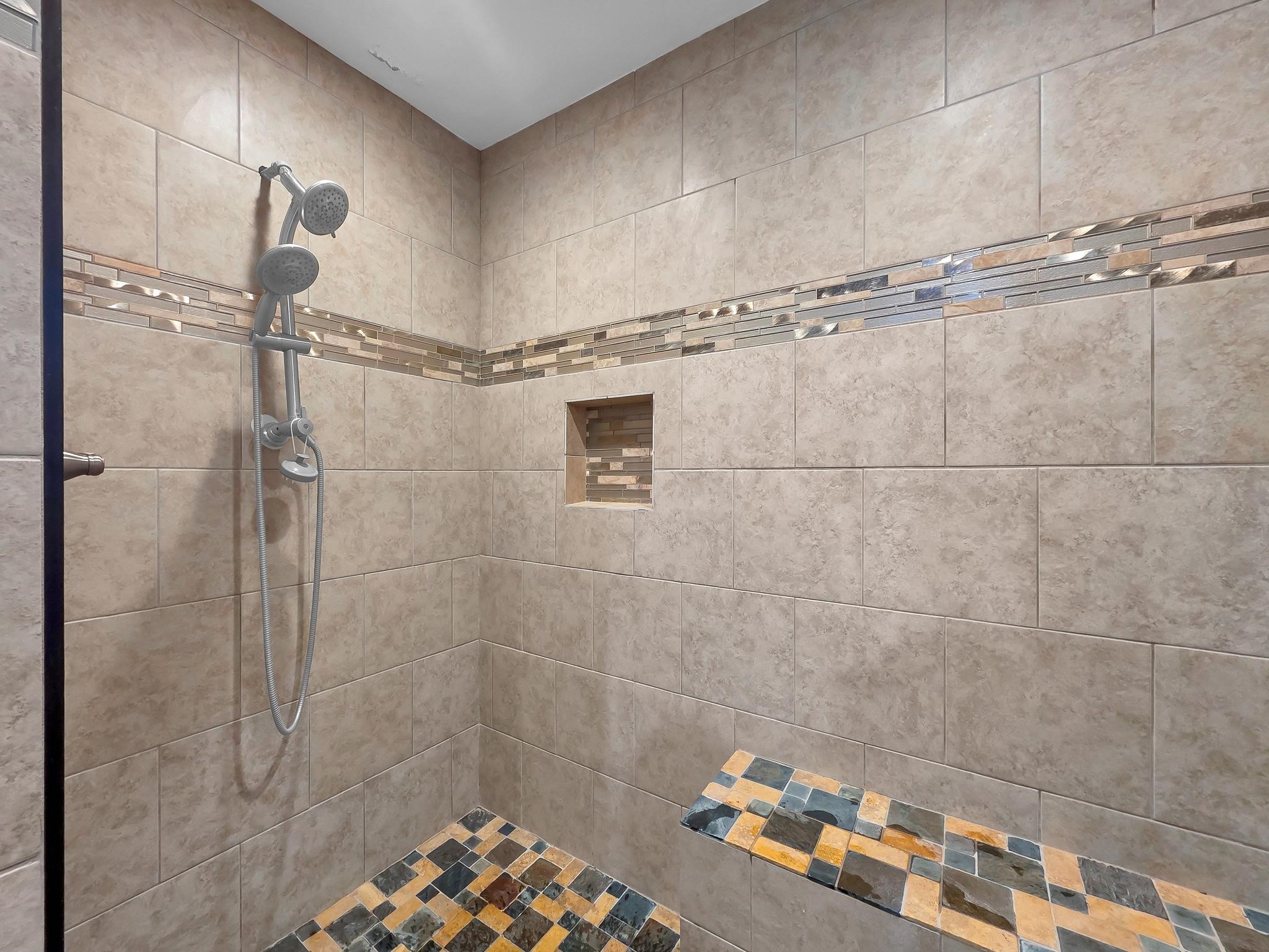 1255 E Pineshadows Drive Property Photo 15