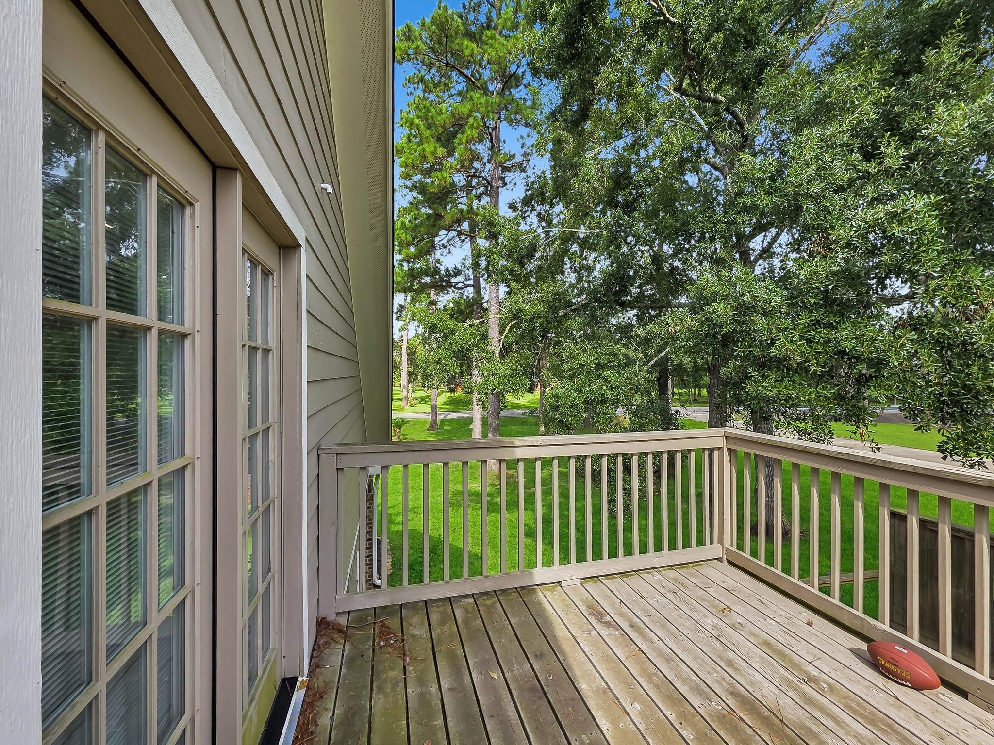 1255 E Pineshadows Drive Property Photo 28