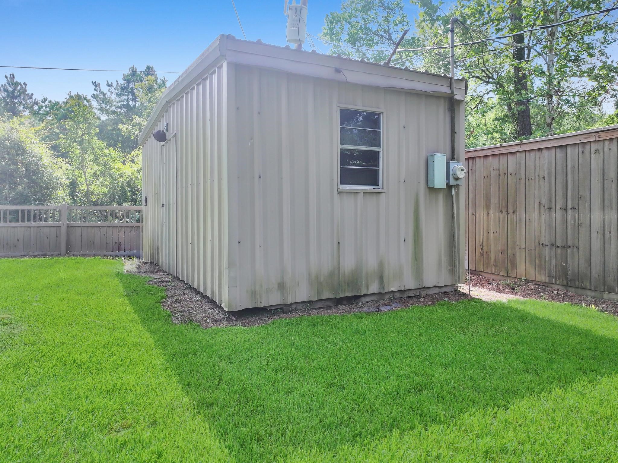 1255 E Pineshadows Drive Property Photo 33