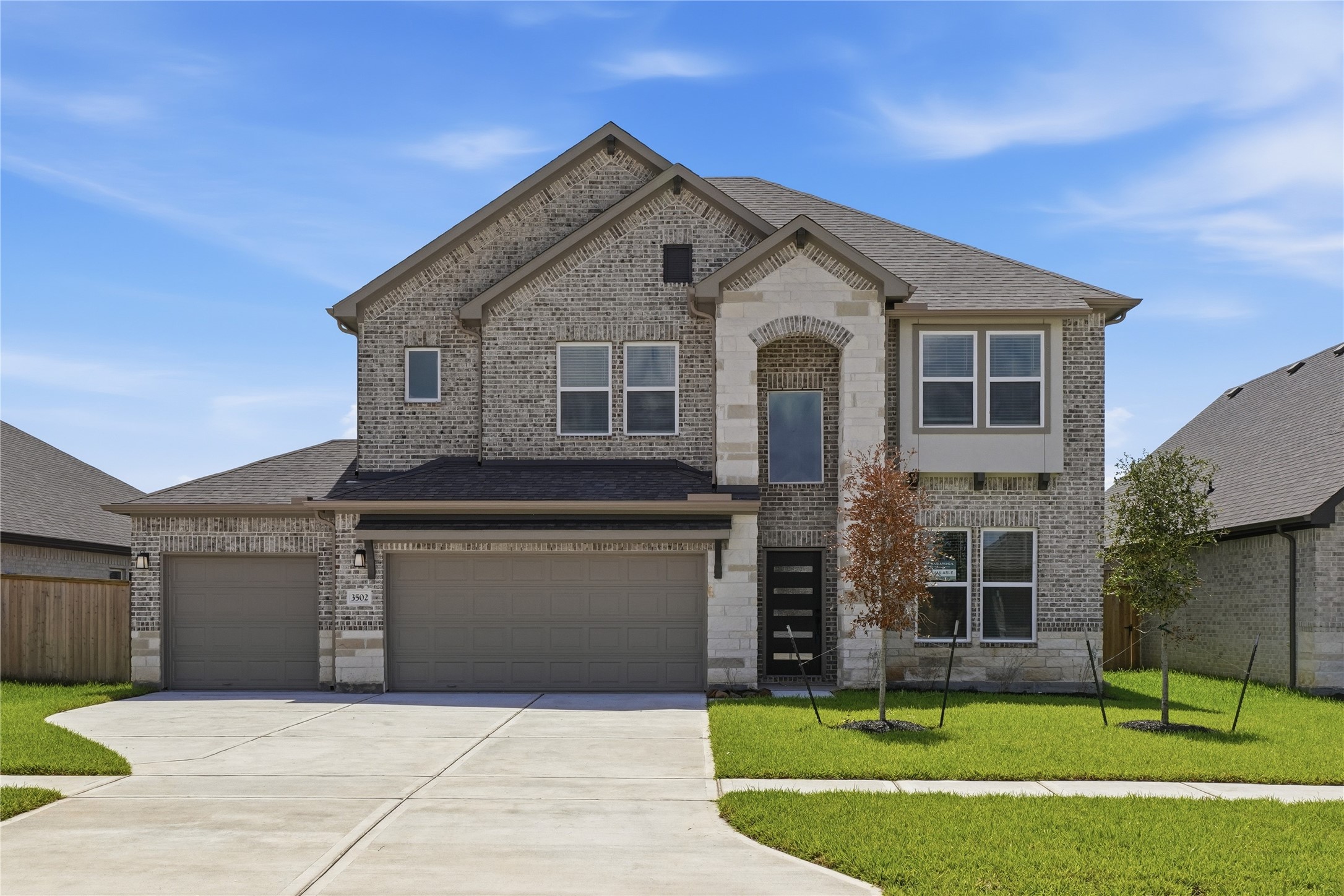 3502 Sago Palm Drive Property Photo 1