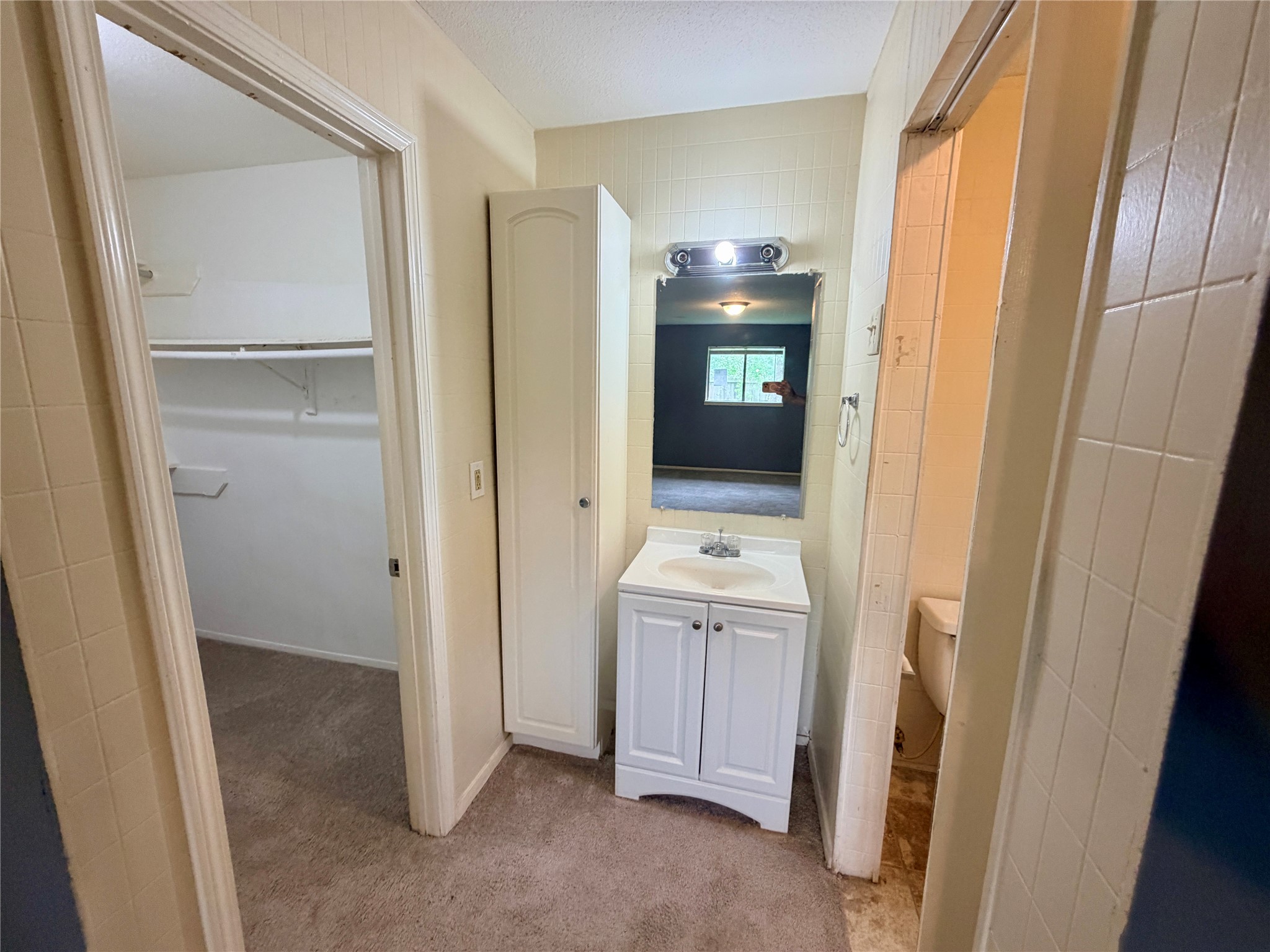 15811 Nutcracker Court Property Photo 14