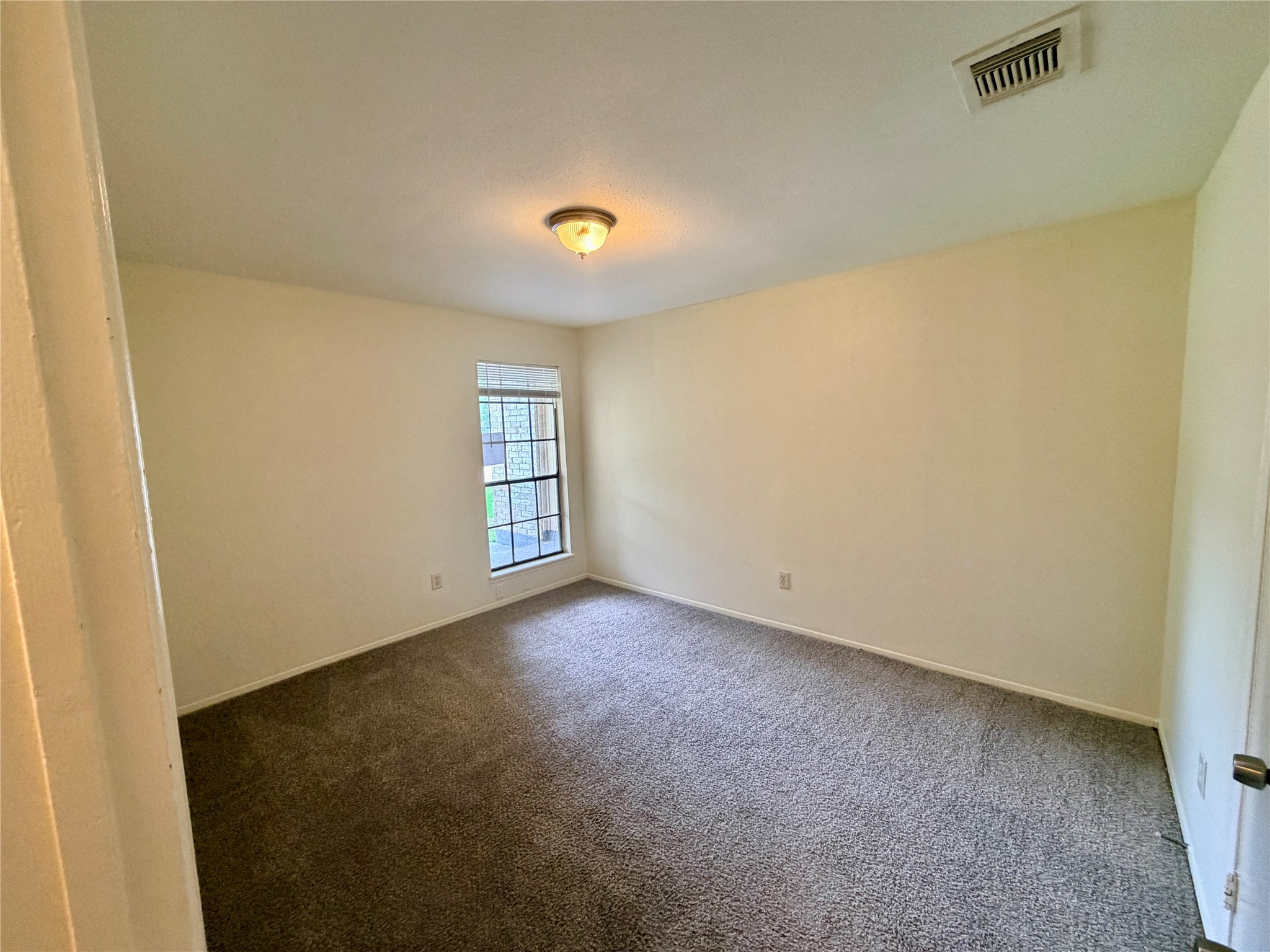 15811 Nutcracker Court Property Photo 17