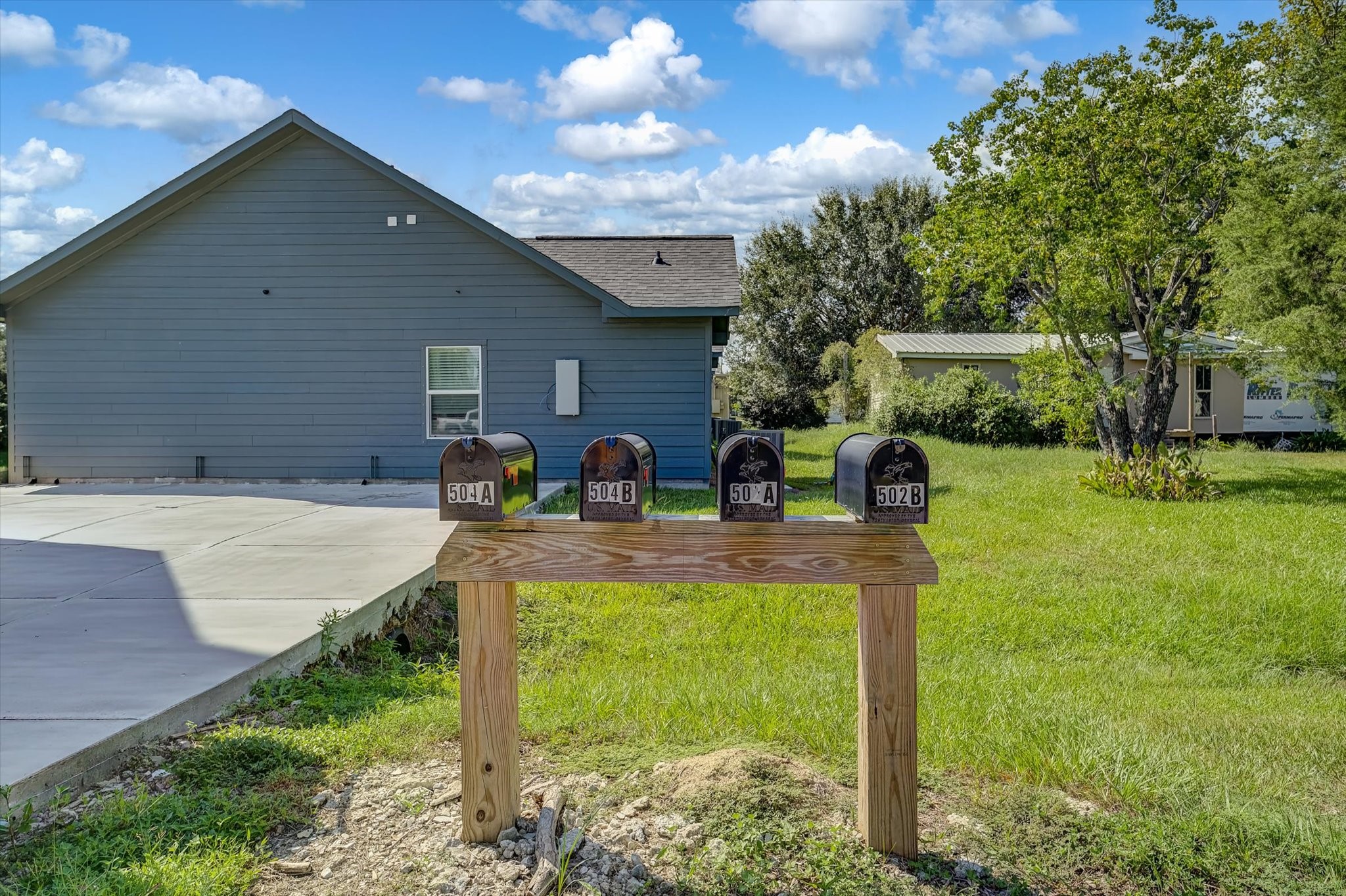 1318 Stowell Street Property Photo 10
