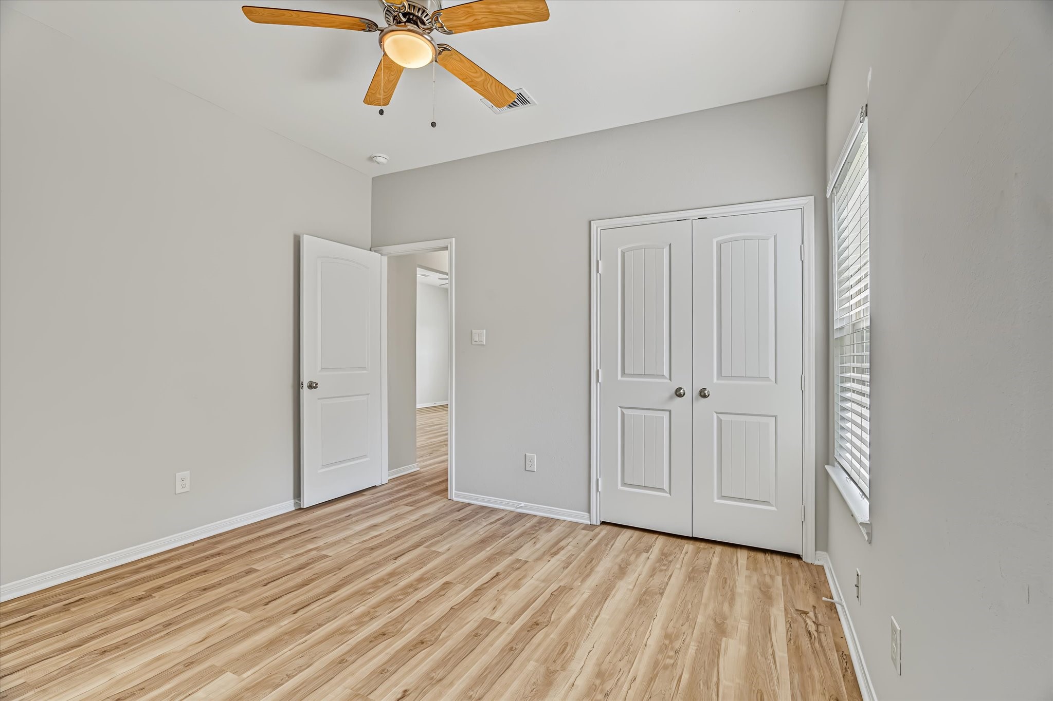 1318 Stowell Street Property Photo 25