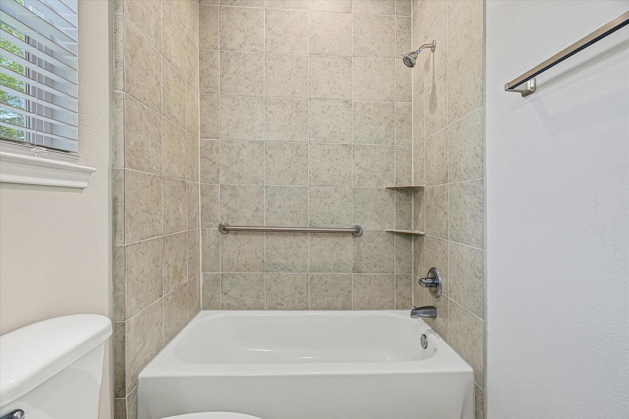 1318 Stowell Street Property Photo 29