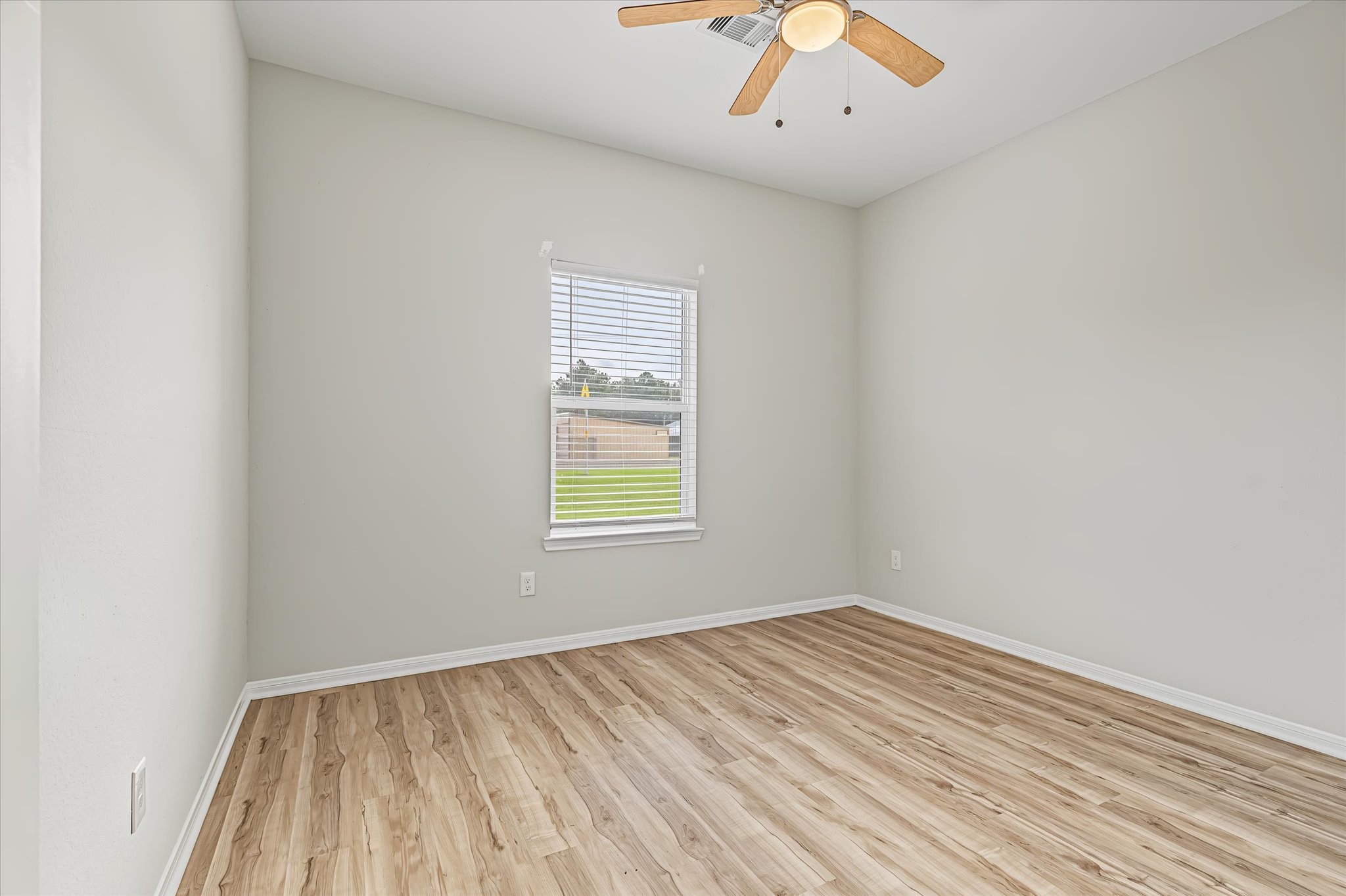 1318 Stowell Street Property Photo 30