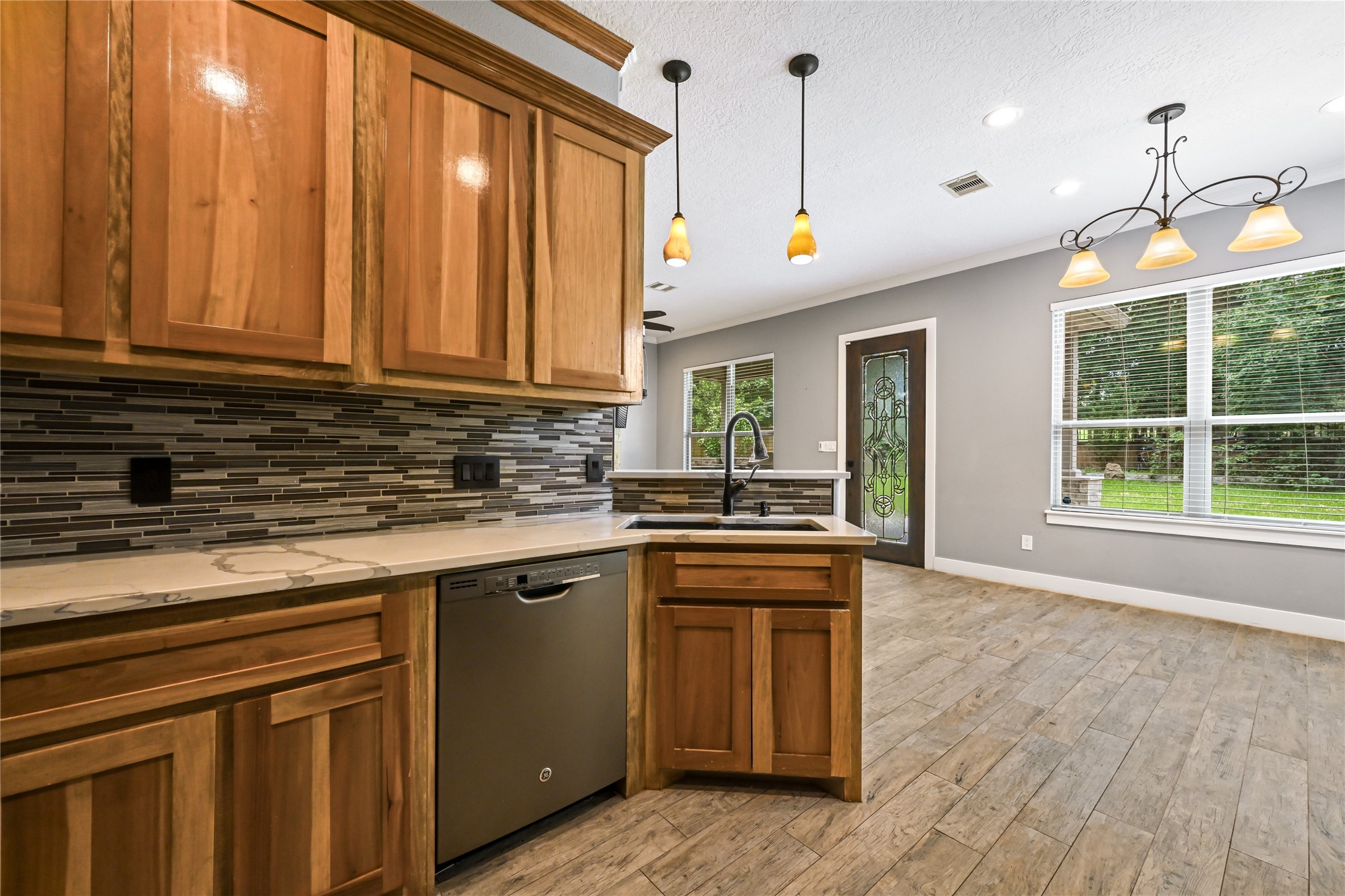 13191 Royal Lake Drive Property Photo 17
