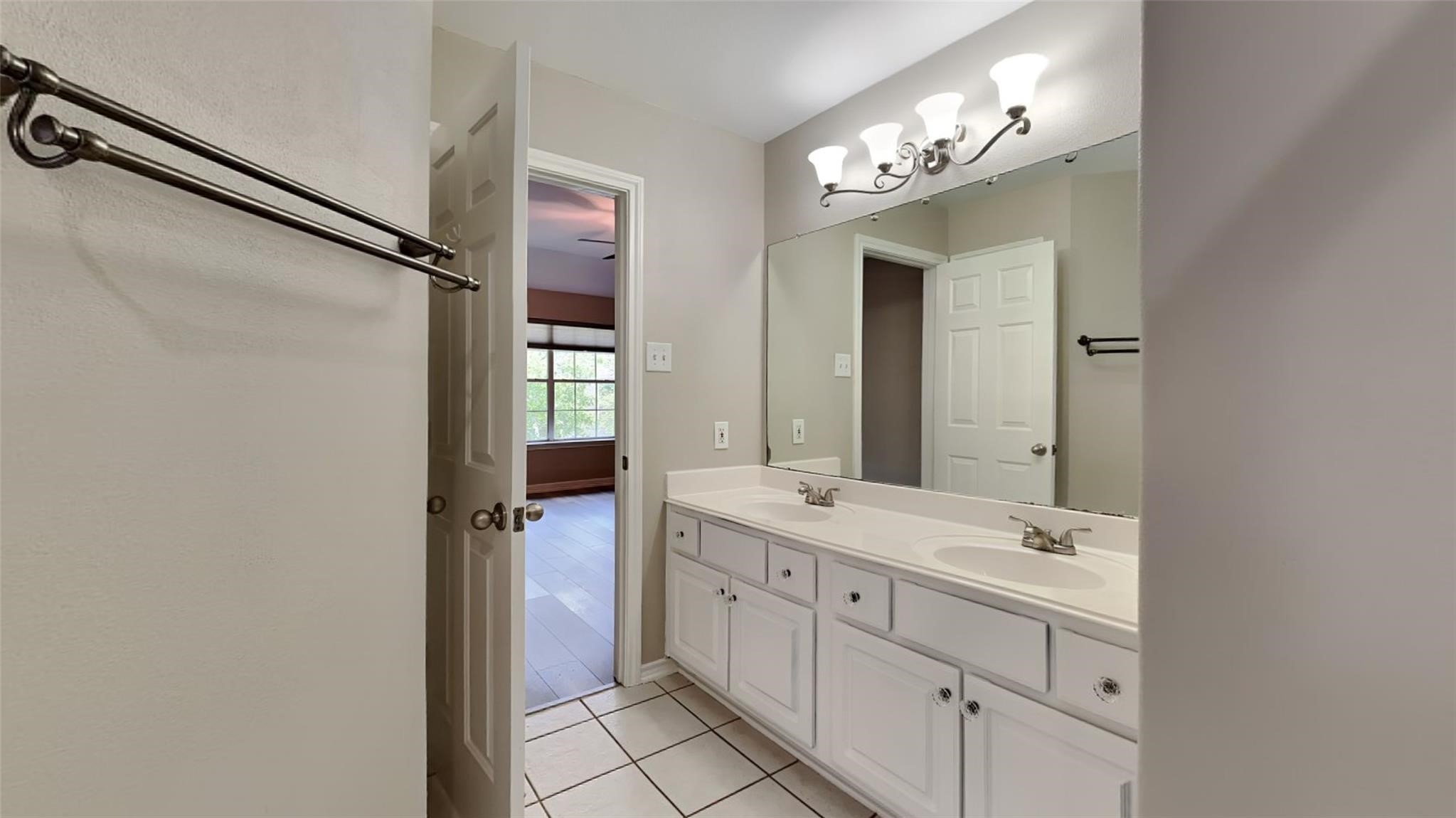 6406 Encenada Green Trail Property Photo 18