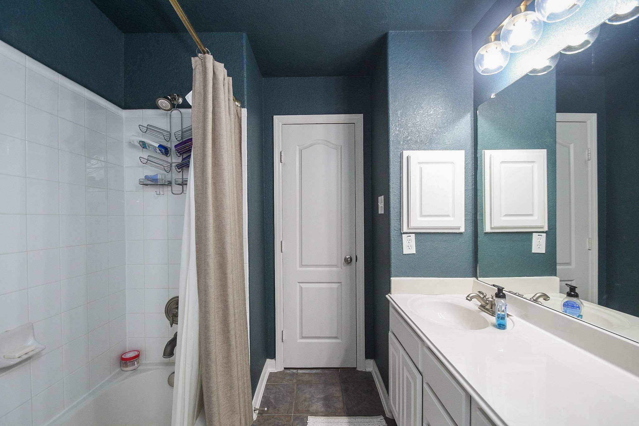 7902 Ascot Garden Property Photo 41