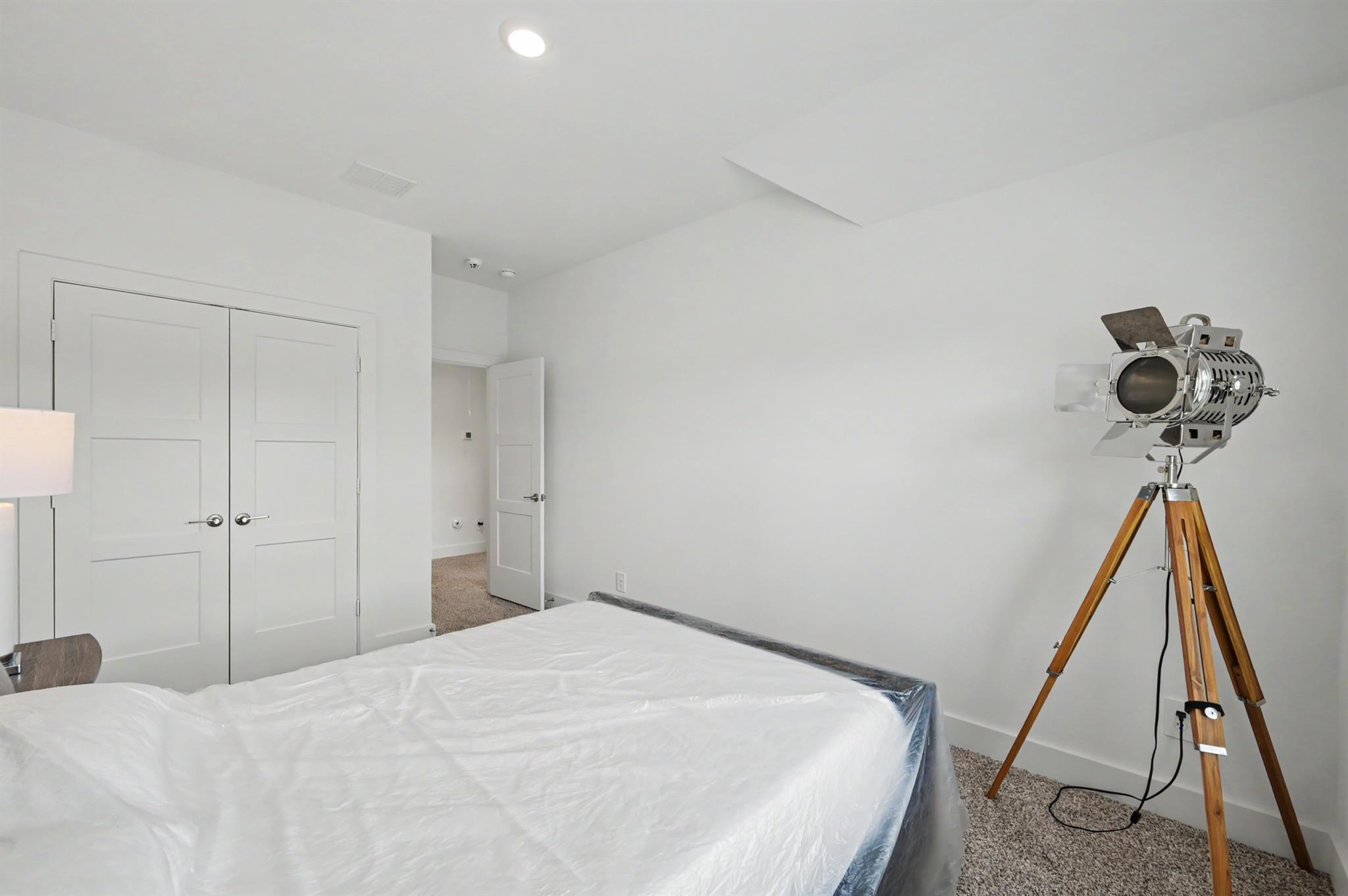 326 Springfield Terrace Drive Property Photo 30